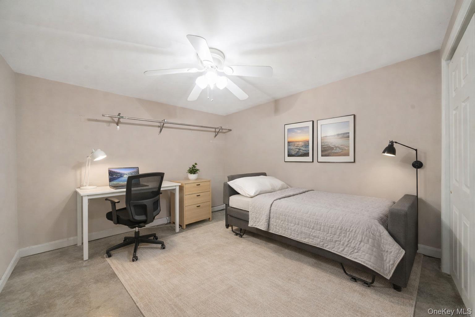 #19 photo, 7 Poinsetta Avenue, Middle Island , NY 11953