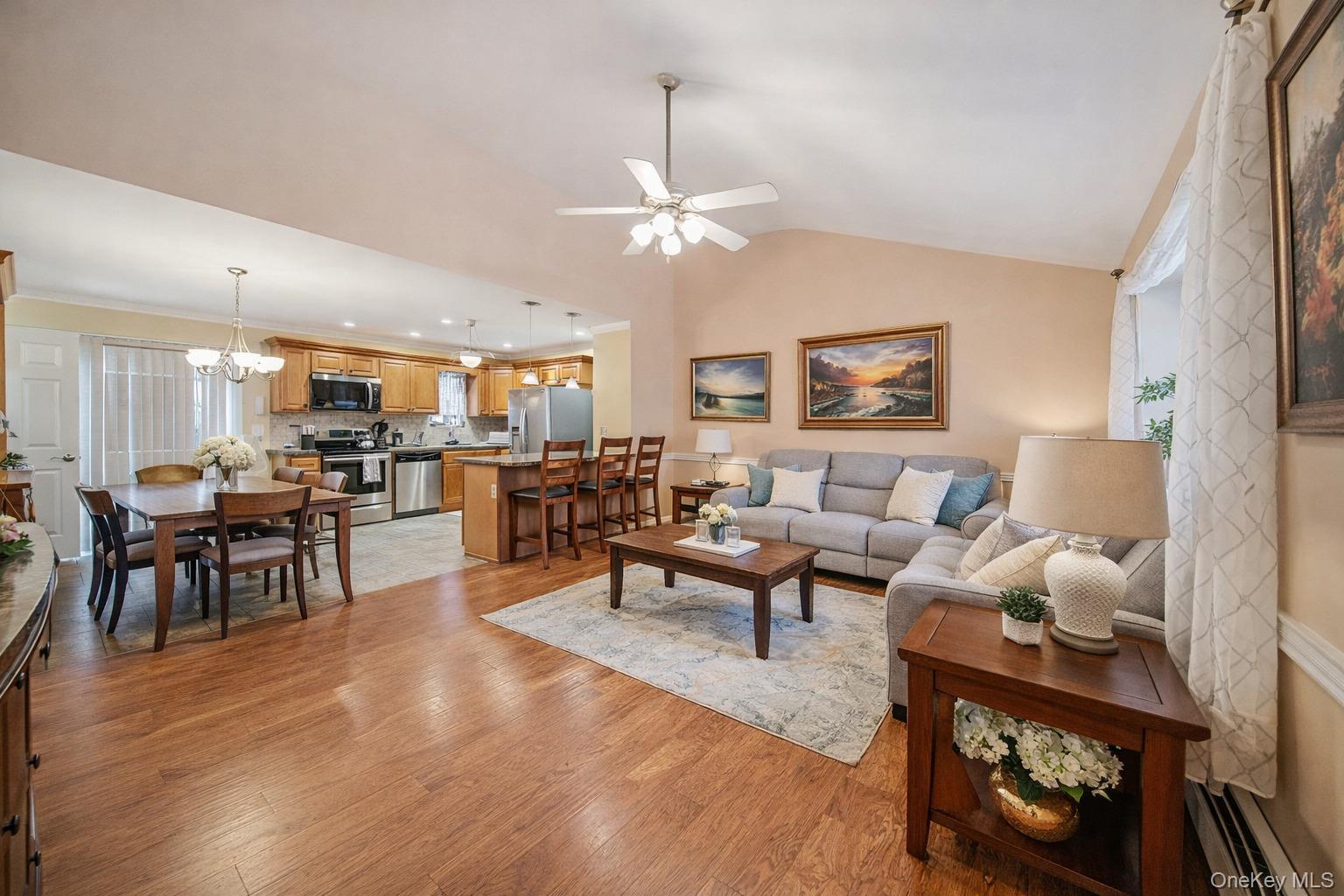 #3 photo, 7 Poinsetta Avenue, Middle Island , NY 11953