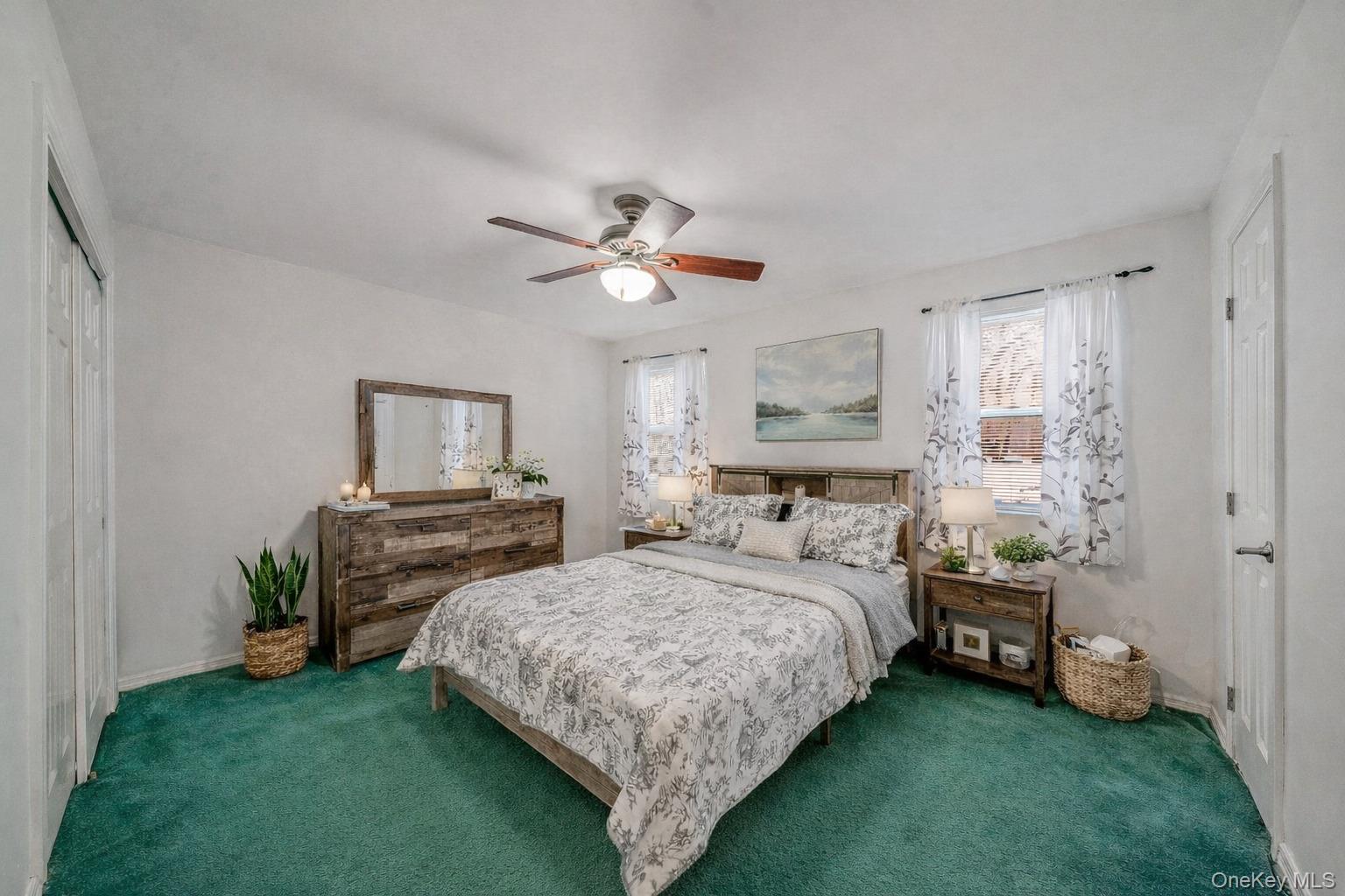 #9 photo, 7 Poinsetta Avenue, Middle Island , NY 11953