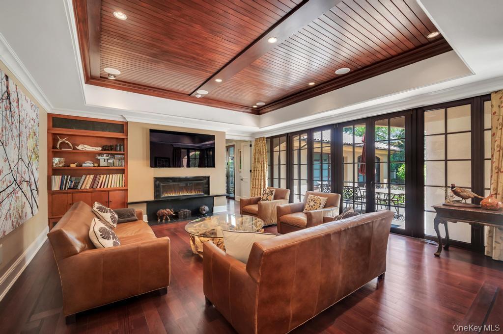 #11 photo, 48 Nassau Drive, Нассау ‖ Great Neck , NY 11021