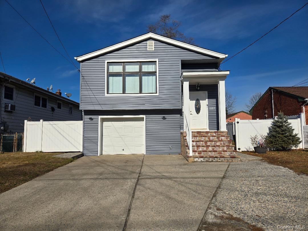 #14 photo, 1005 Broadway, Нассау ‖ Westbury , NY 11590