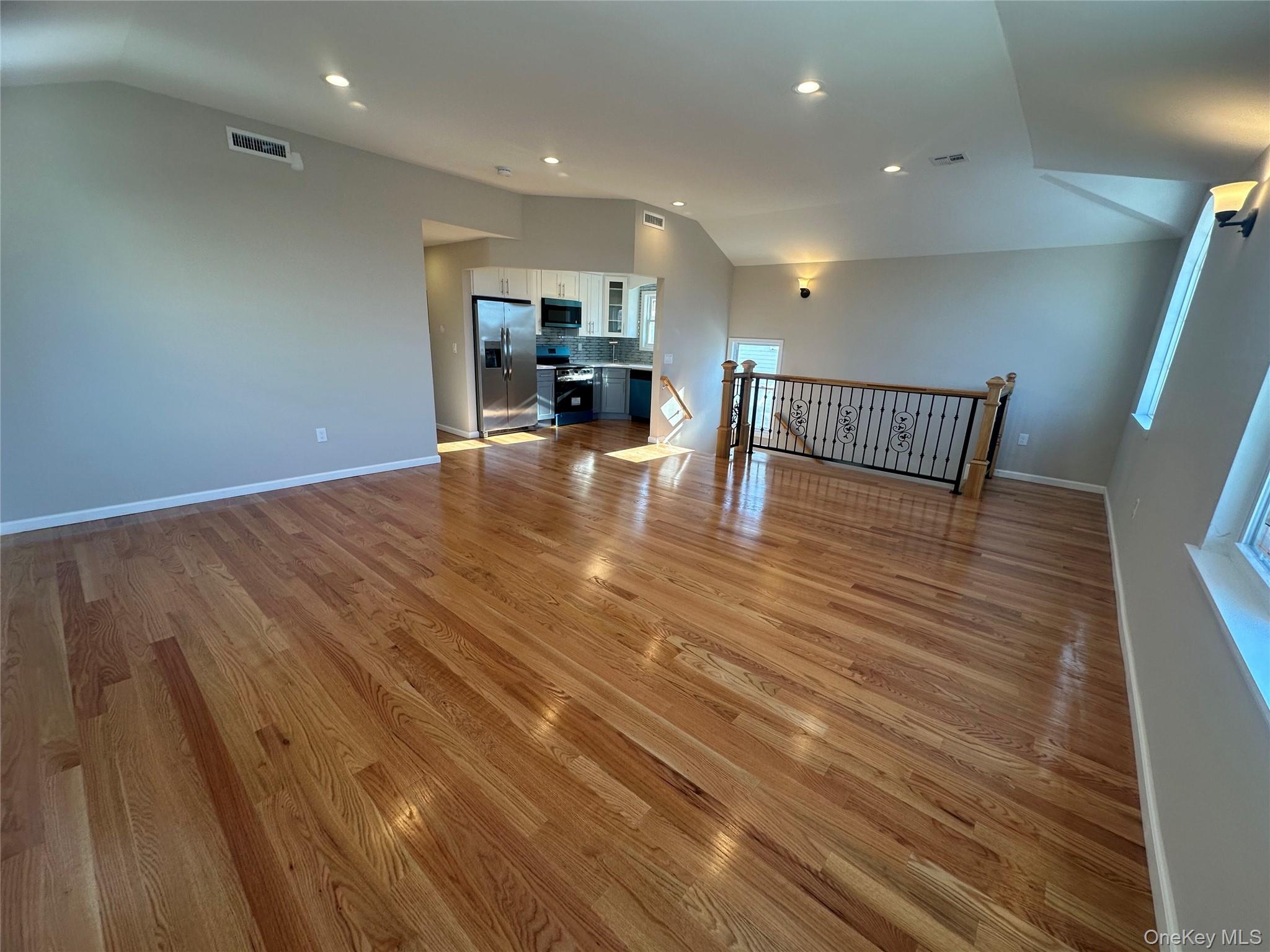 #10 photo, 13435 161st Street, كوينز Springfield Gardens , NY 11434