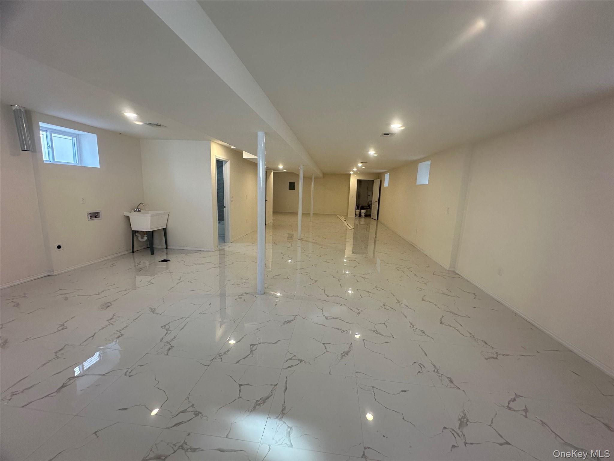 #14 photo, 13435 161st Street, كوينز Springfield Gardens , NY 11434