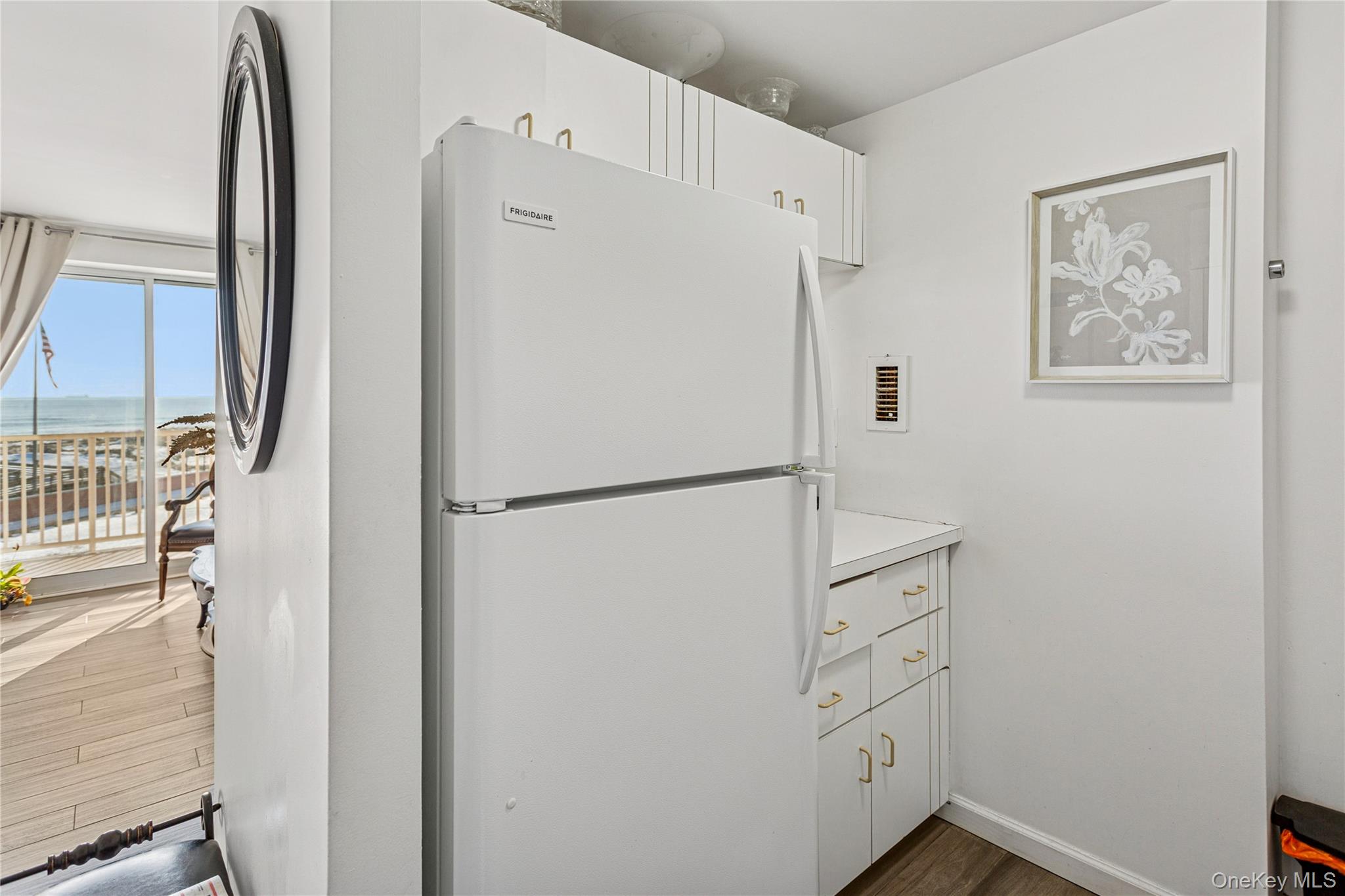 #11 photo, 2 Richmond Road, Lido Beach , NY 11561