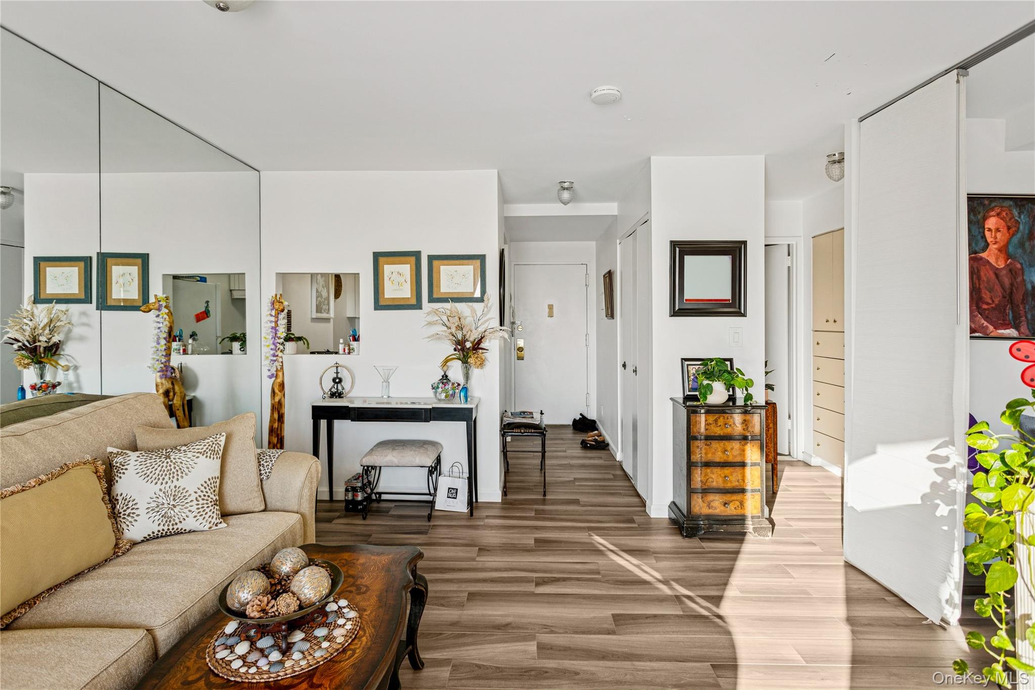 #6 photo, 2 Richmond Road, Lido Beach , NY 11561