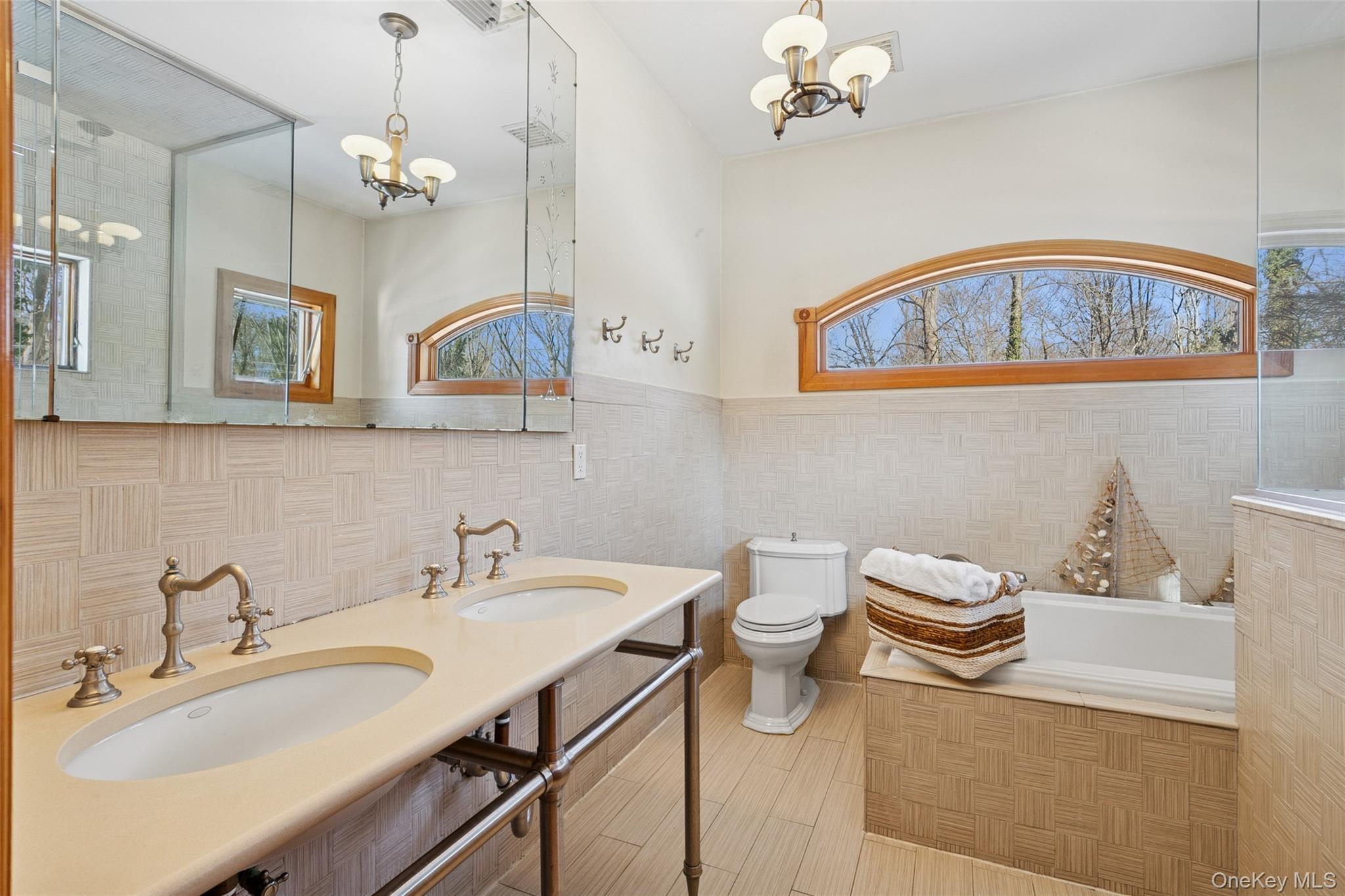 #16 photo, 85 Cove Road, Oyster Bay Cove , NY 11771