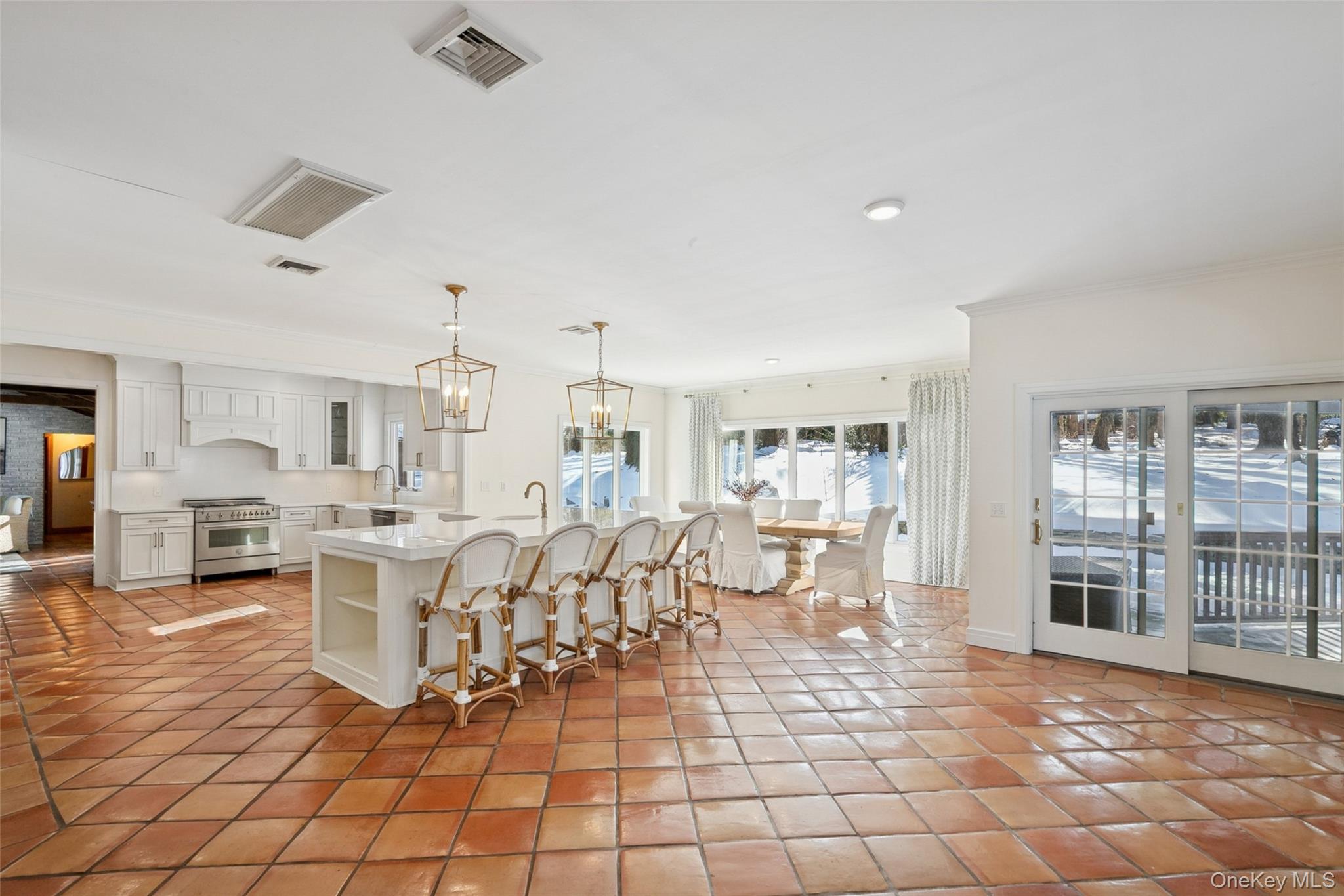 #3 photo, 85 Cove Road, Oyster Bay Cove , NY 11771