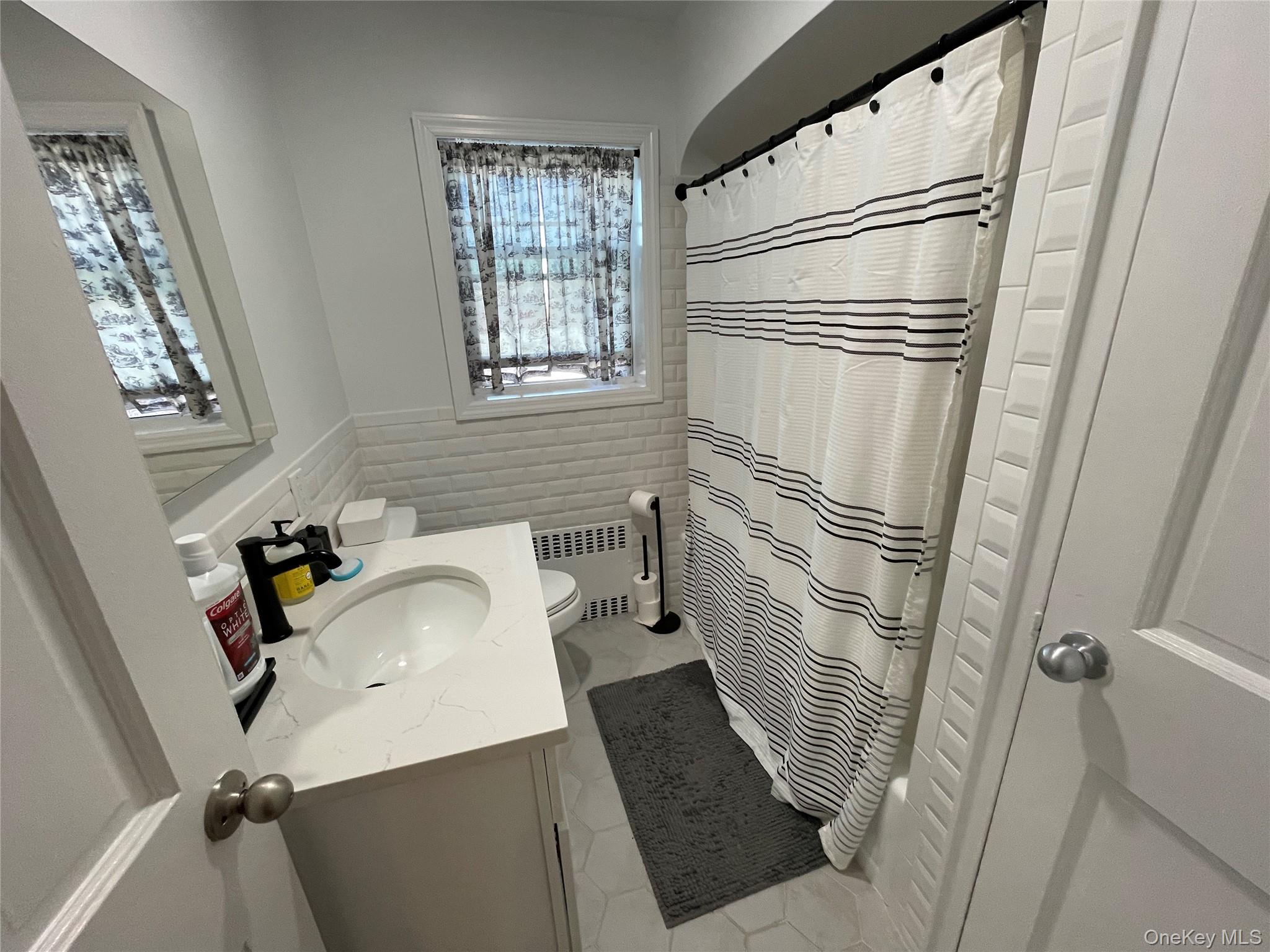 #13 photo, 43 N Forest Avenue, Rockville Centre , NY 11570