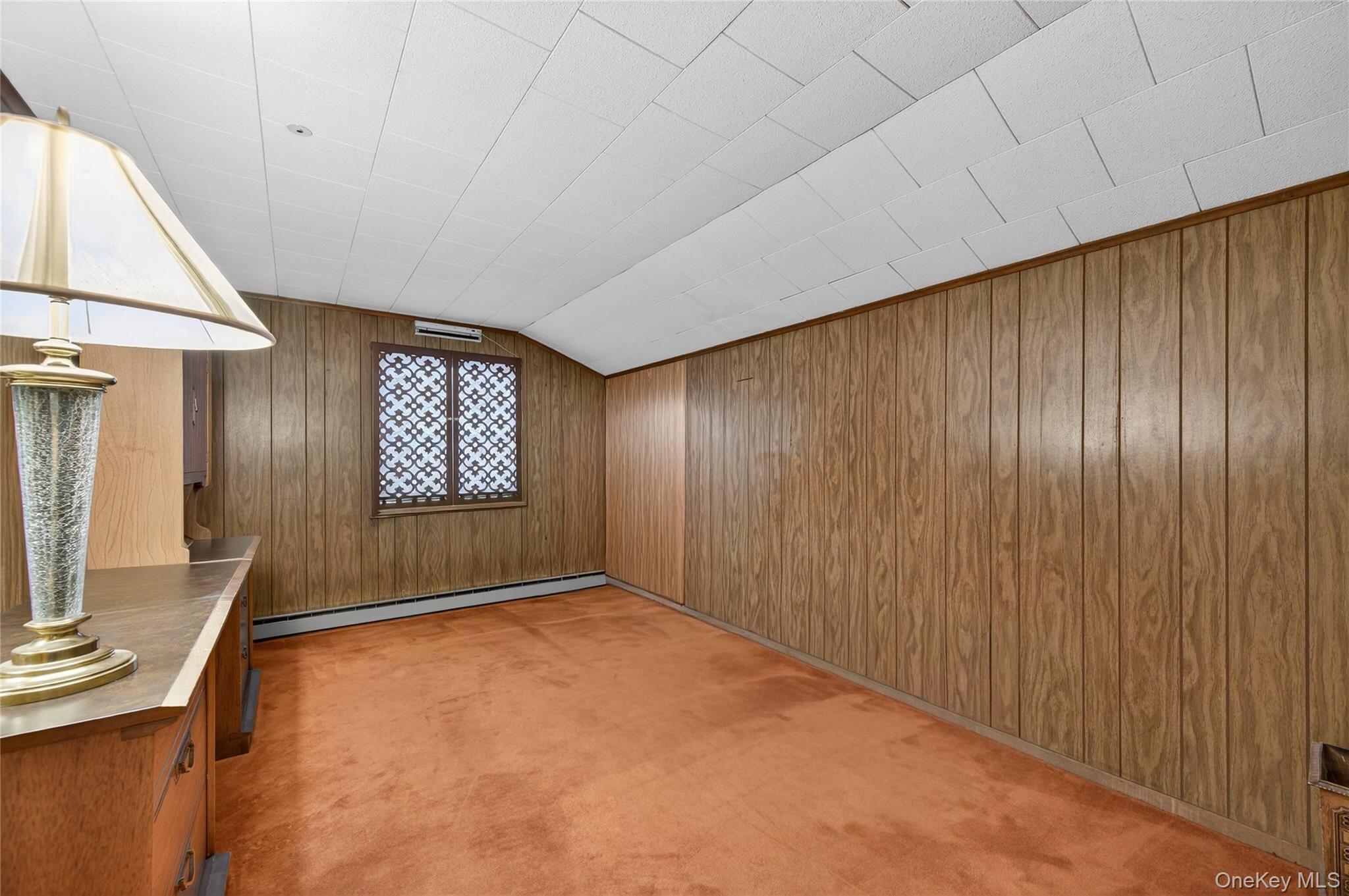 #19 photo, 50 Netto Lane, Plainview , NY 11803