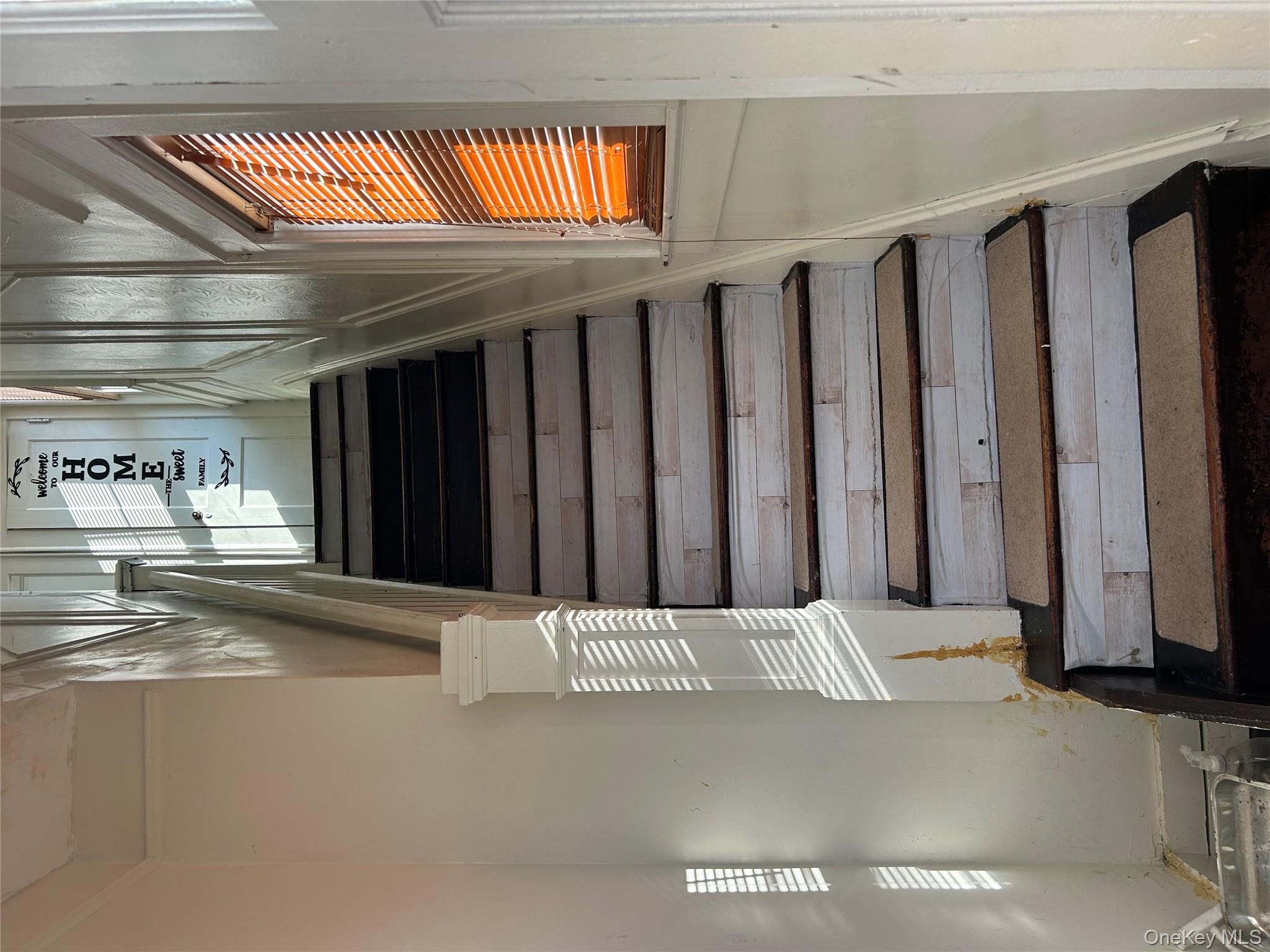 #3 photo, 139 Derby Street, Нассау ‖ Valley Stream , NY 11581