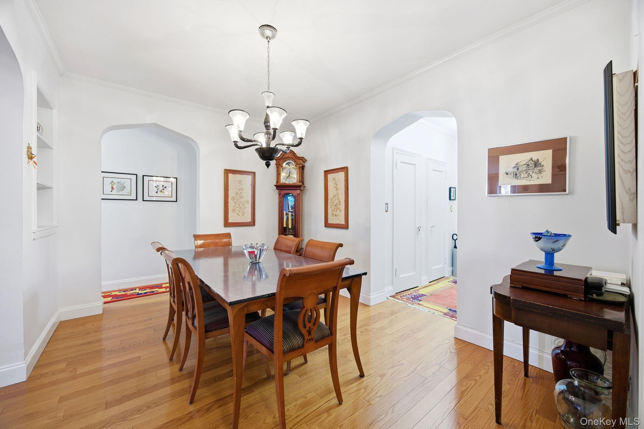 #3 photo, 12416 84th Road, Kew Gardens , NY 11415