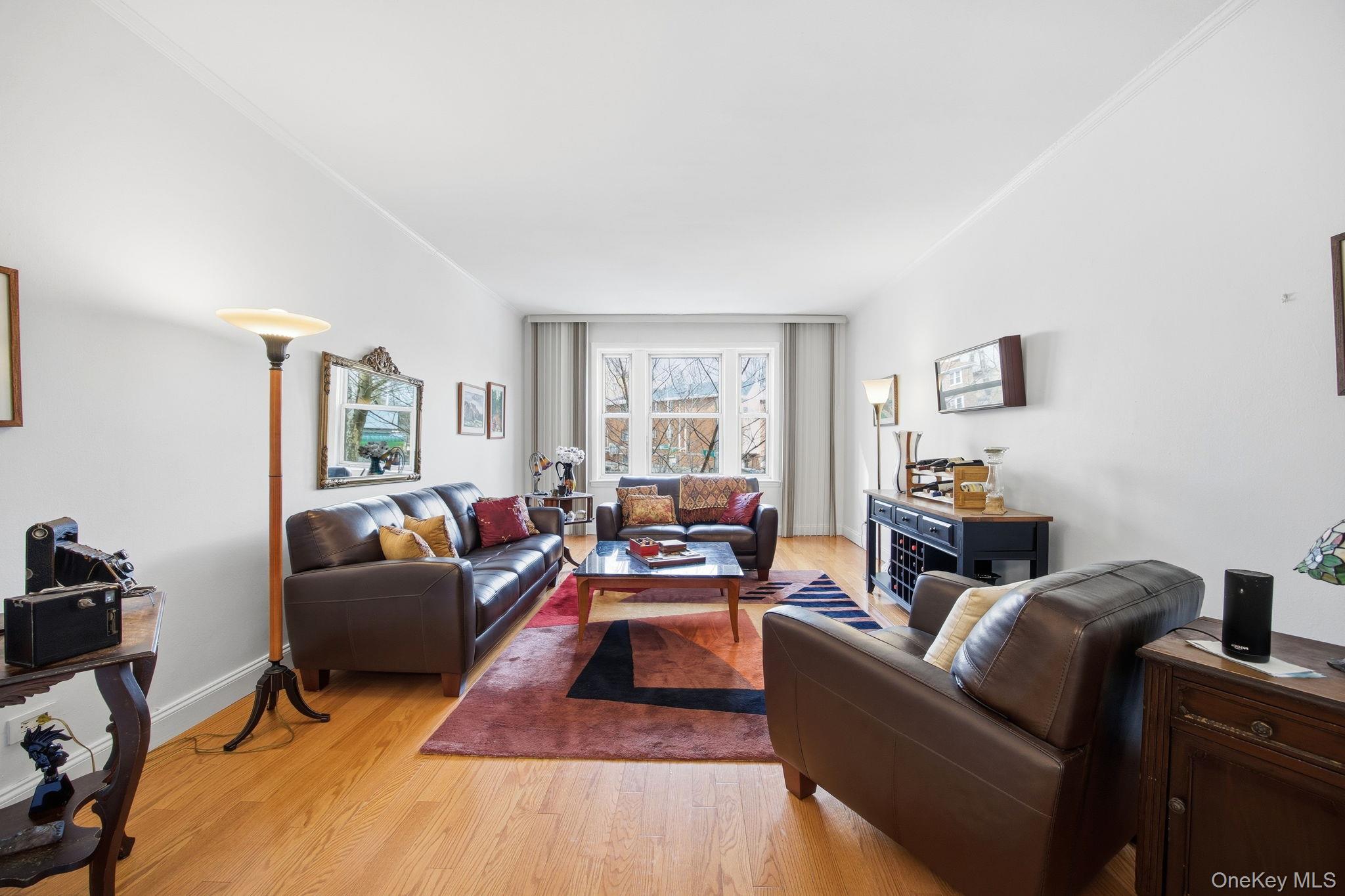 #6 photo, 12416 84th Road, Kew Gardens , NY 11415