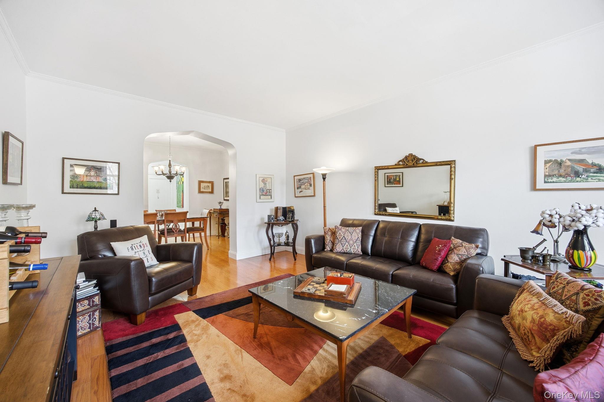 #7 photo, 12416 84th Road, Kew Gardens , NY 11415