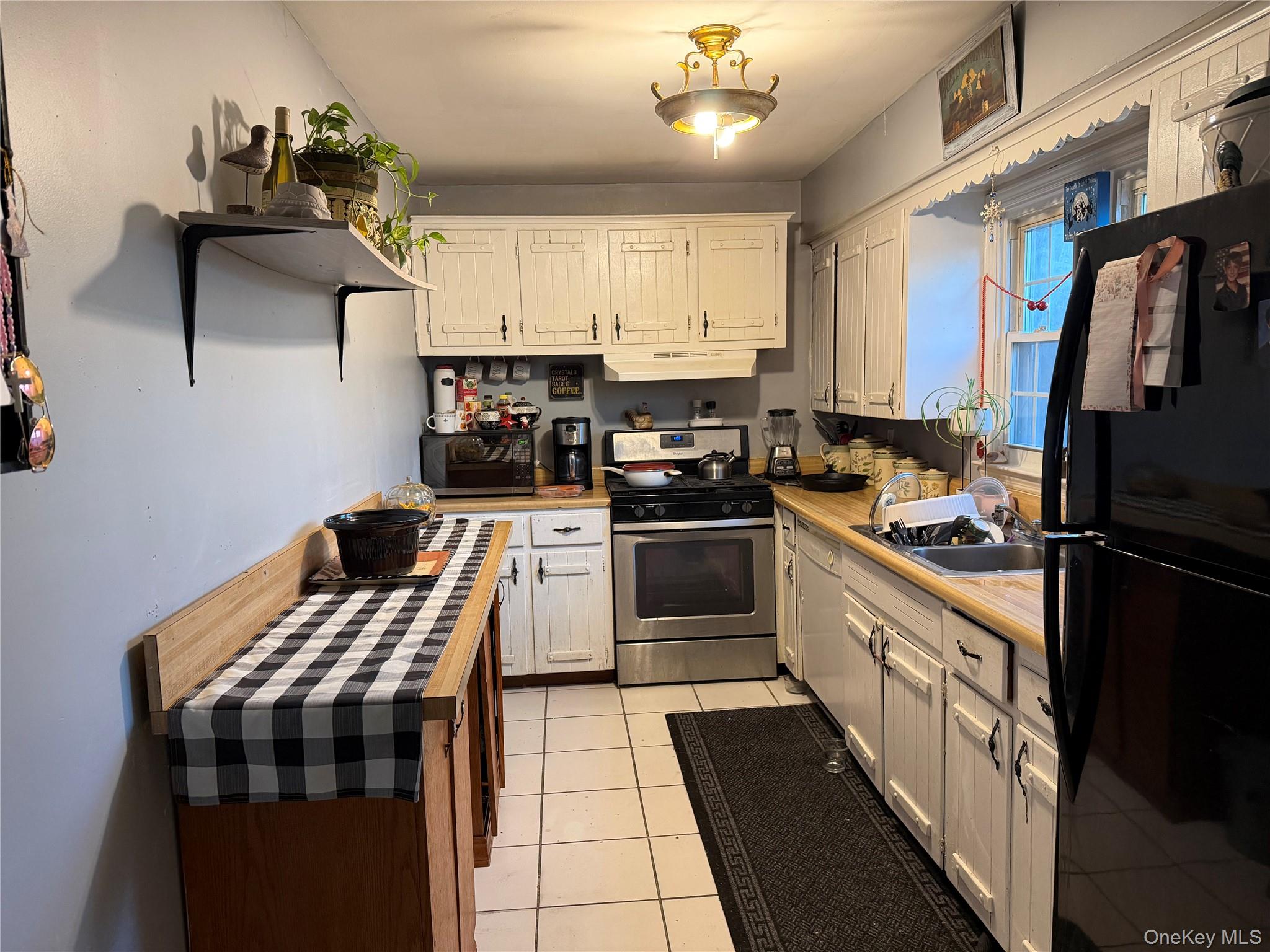 #9 photo, 11 bittermint, सफ़ोक काउंटी Islip , NY 11751