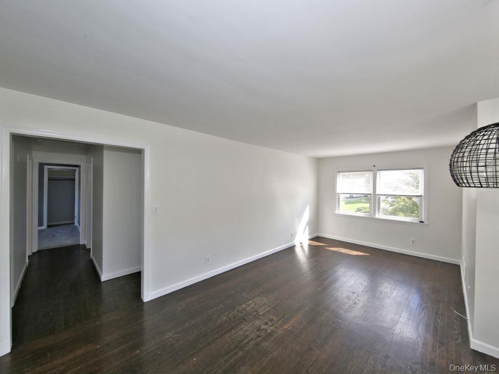 #2 photo, 295 Gainsborg Avenue, West Harrison , NY 10604