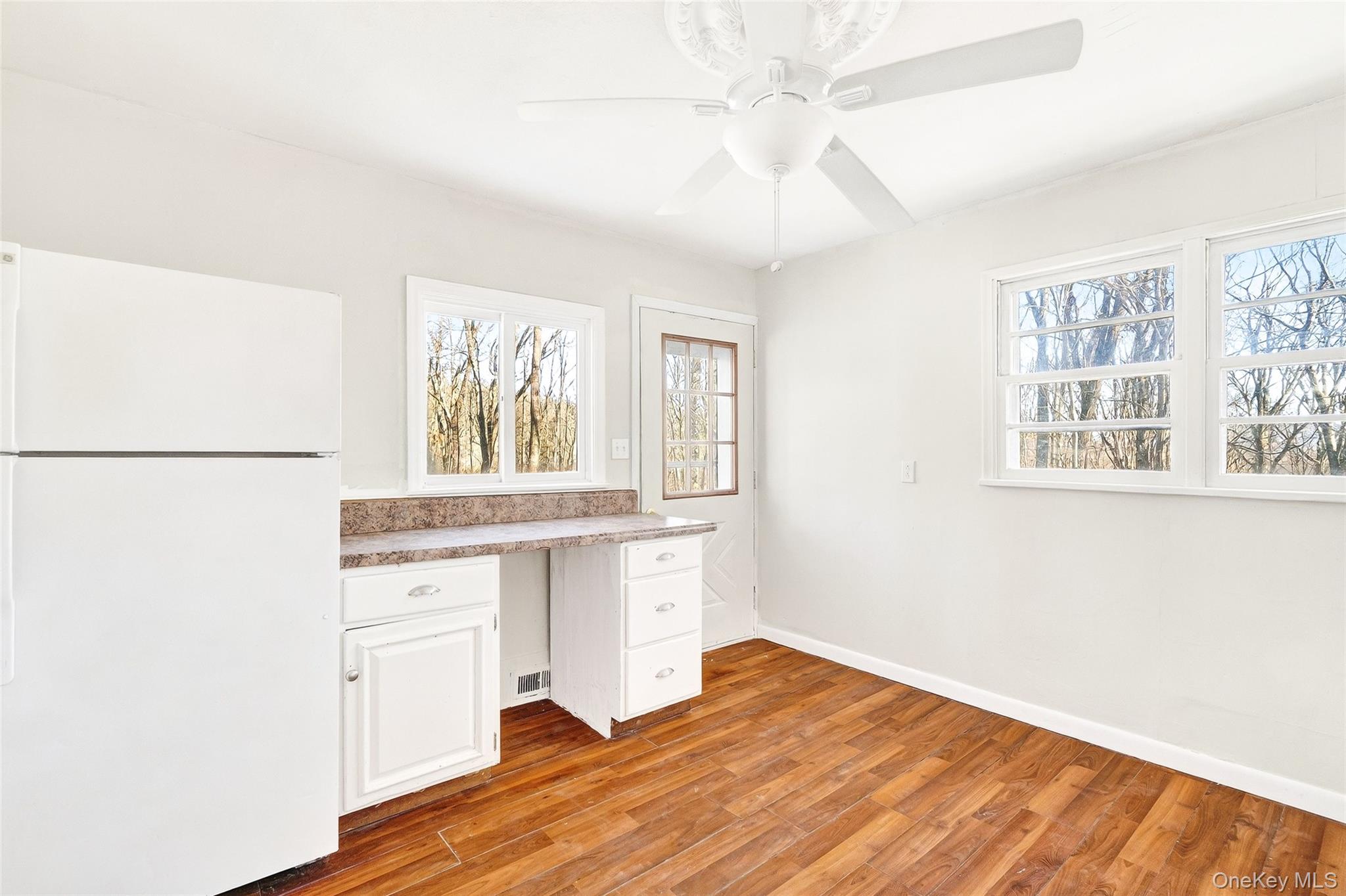 #13 photo, 7 Fern Trail, 뉴욕주 Wurtsboro , NY 12790