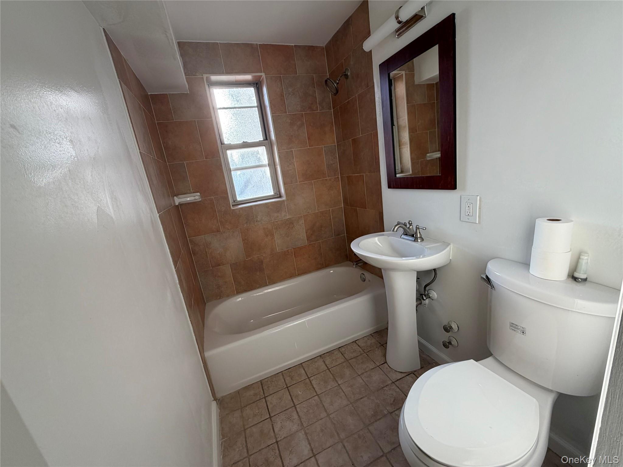 #10 photo, 126 Church Street, New Rochelle , NY 10805