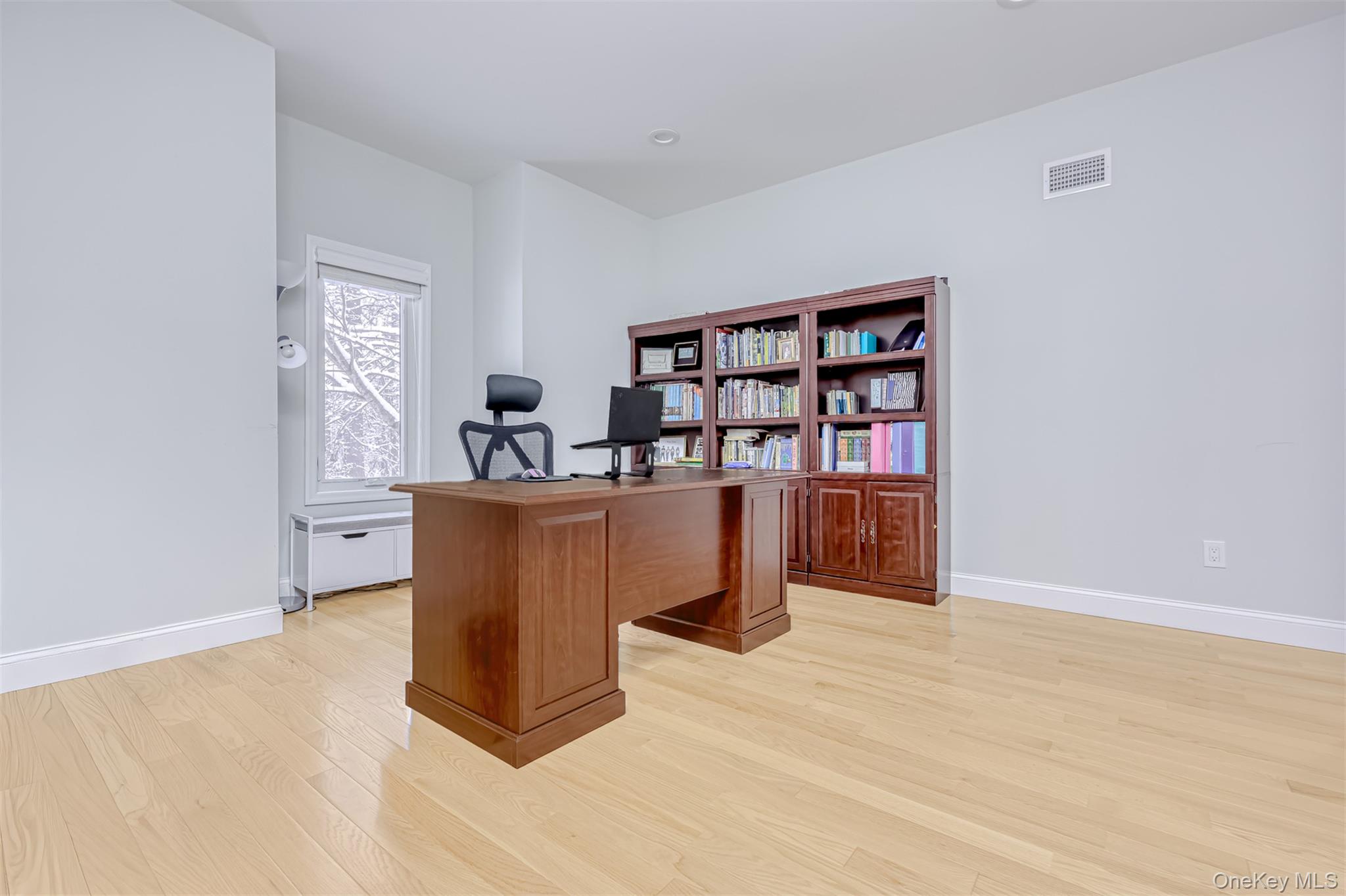 #12 photo, 25 Coe Farm Road, Suffern , NY 10901