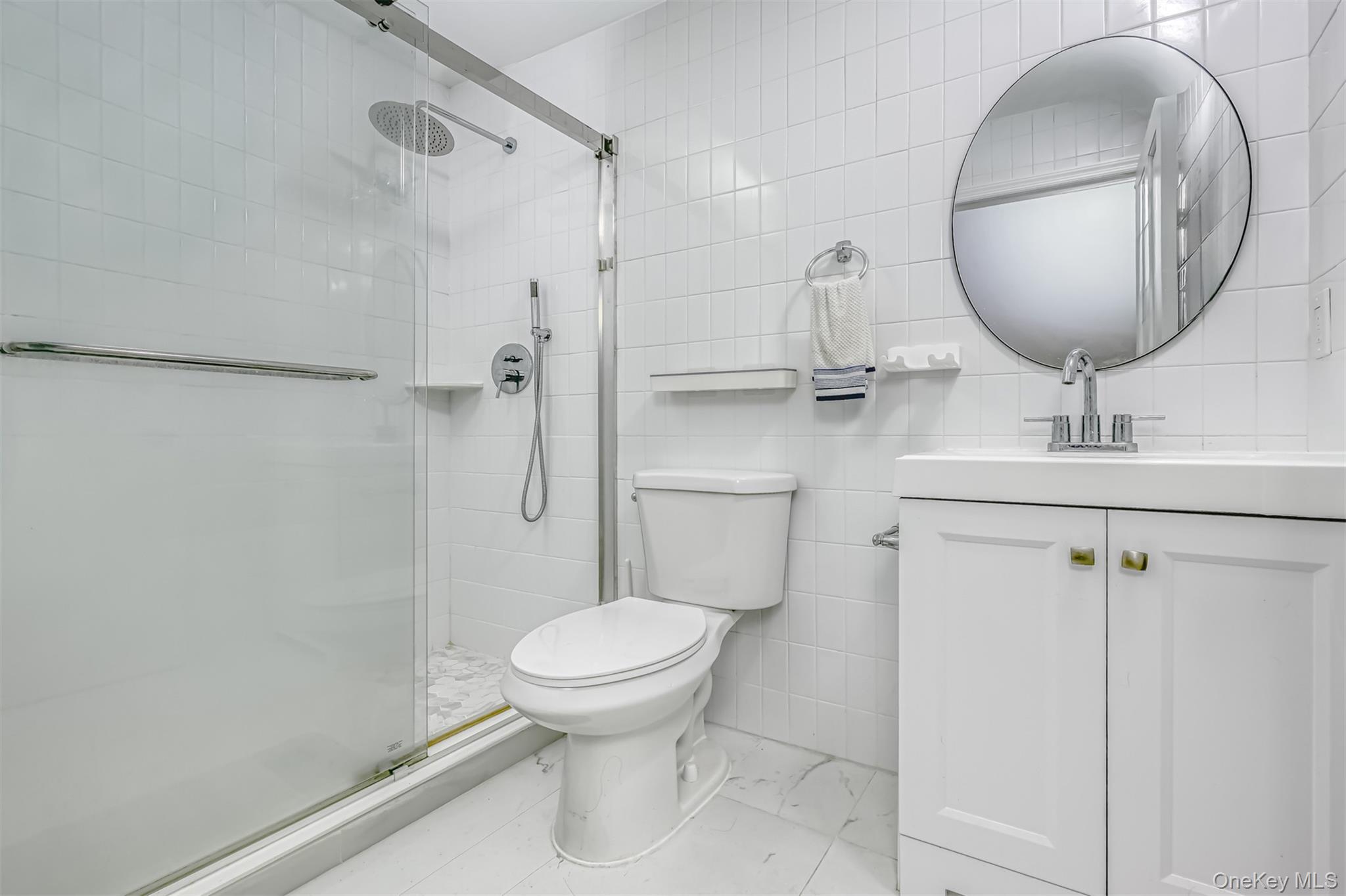 #20 photo, 25 Coe Farm Road, Suffern , NY 10901