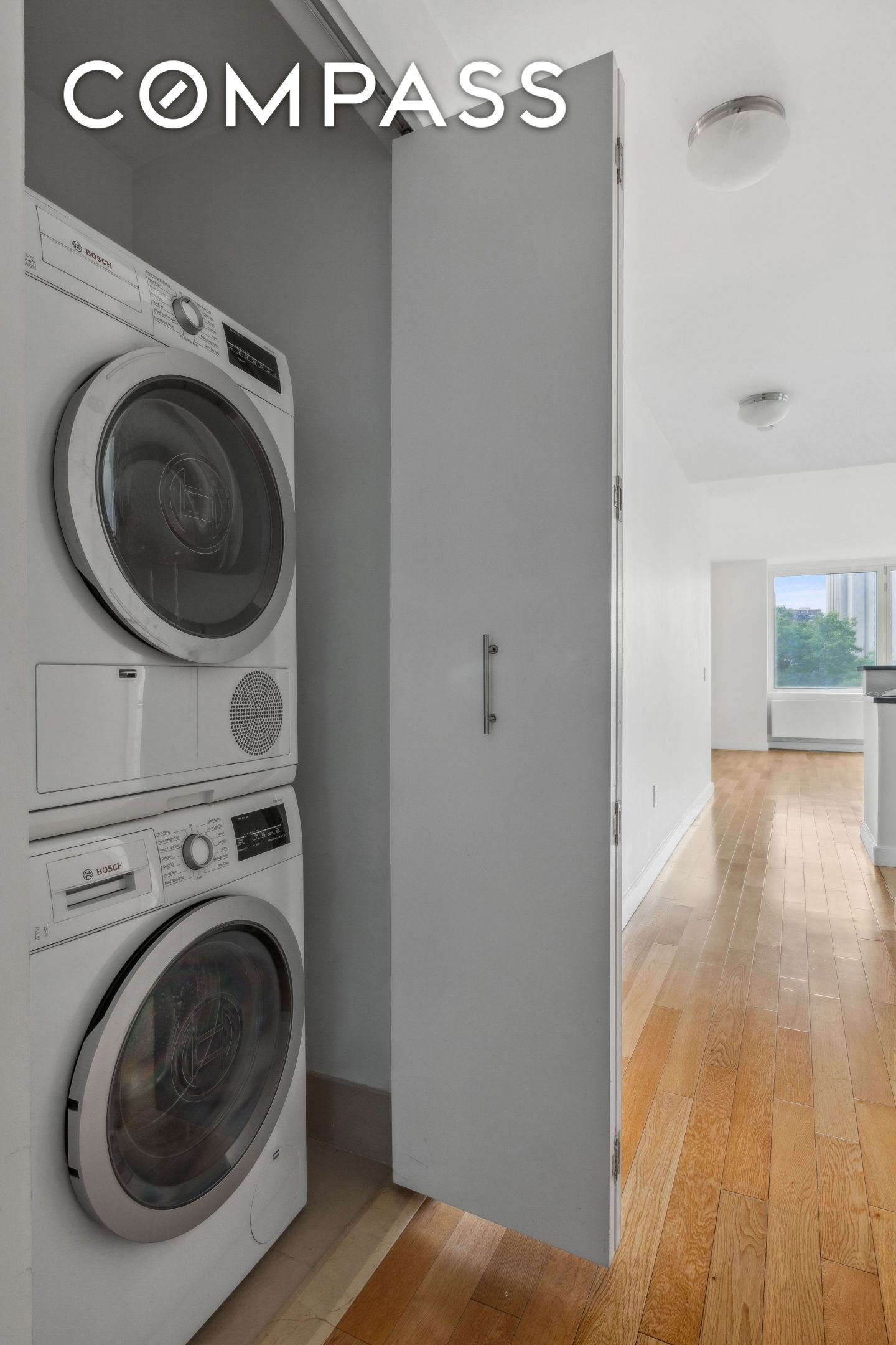 #13 photo, 415 Main Street, מנהטן Roosevelt Island , NY 10044