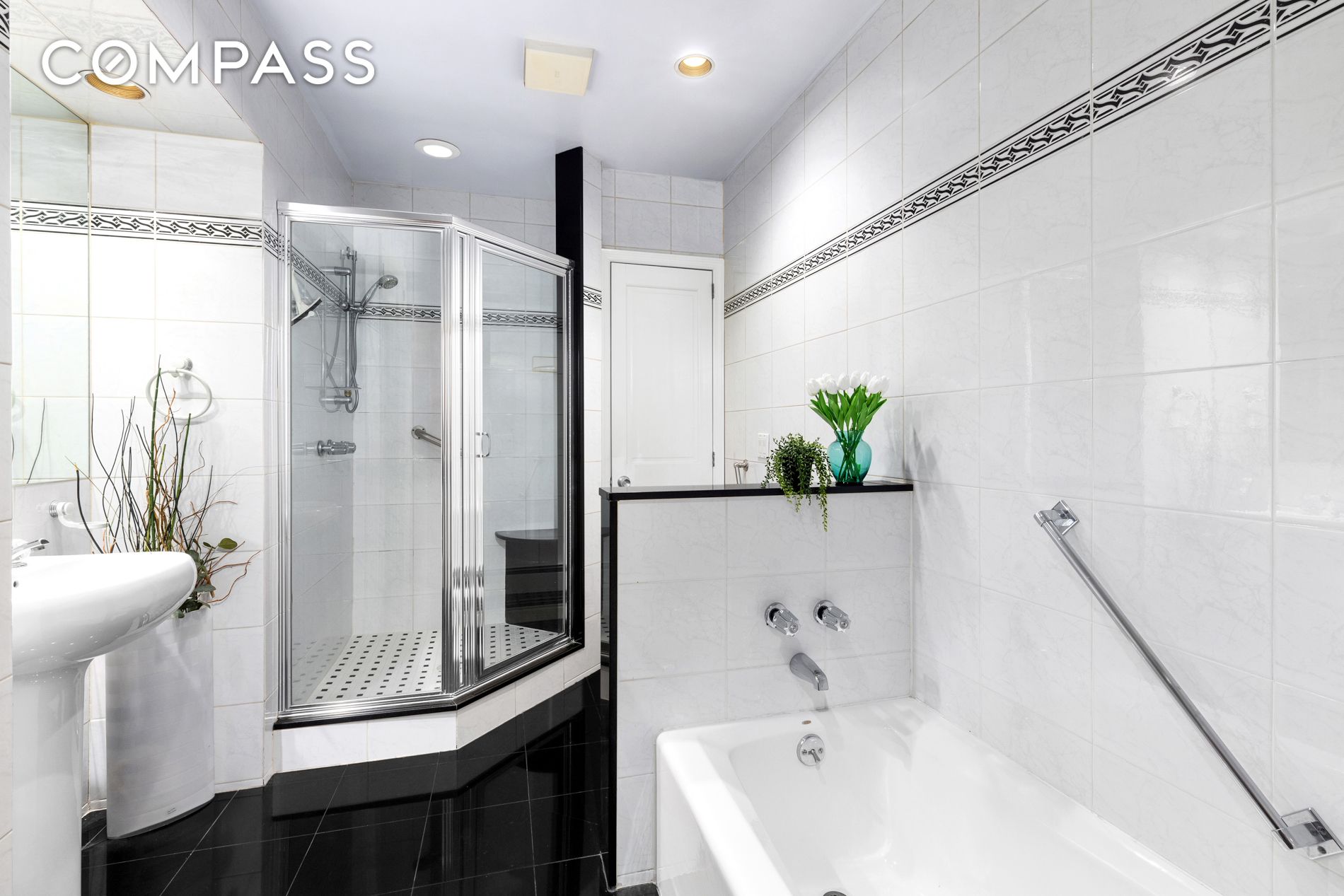 #13 photo, Brooklyn, ब्रुकलीन Carroll Gardens , NY 11231