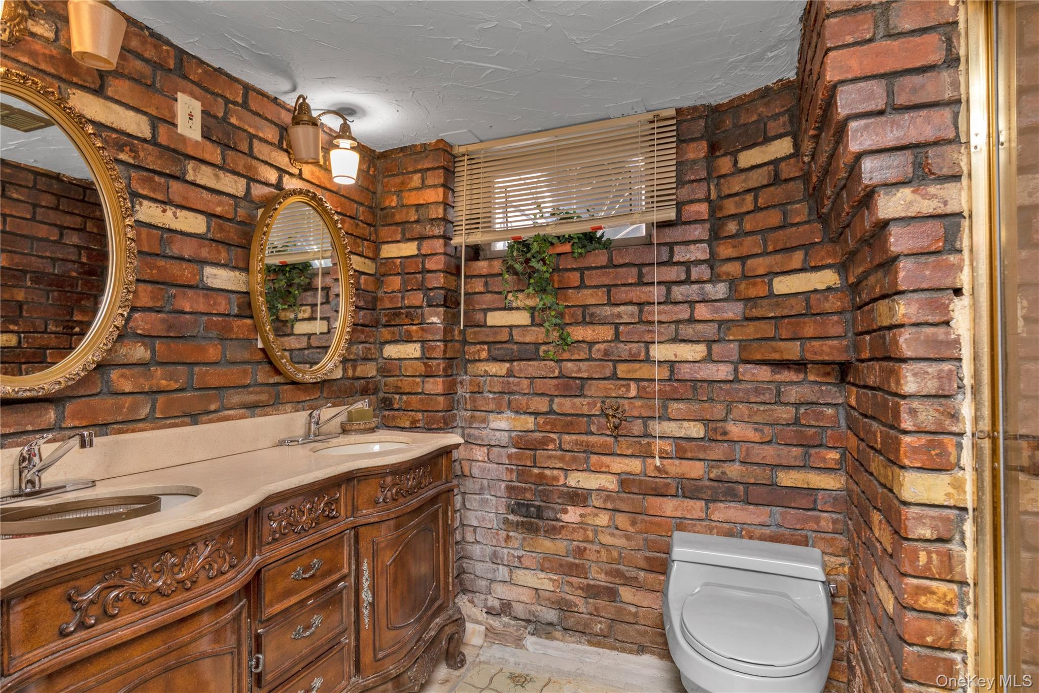 #20 photo, 145-85 9th Avenue, كوينز Whitestone , NY 11357