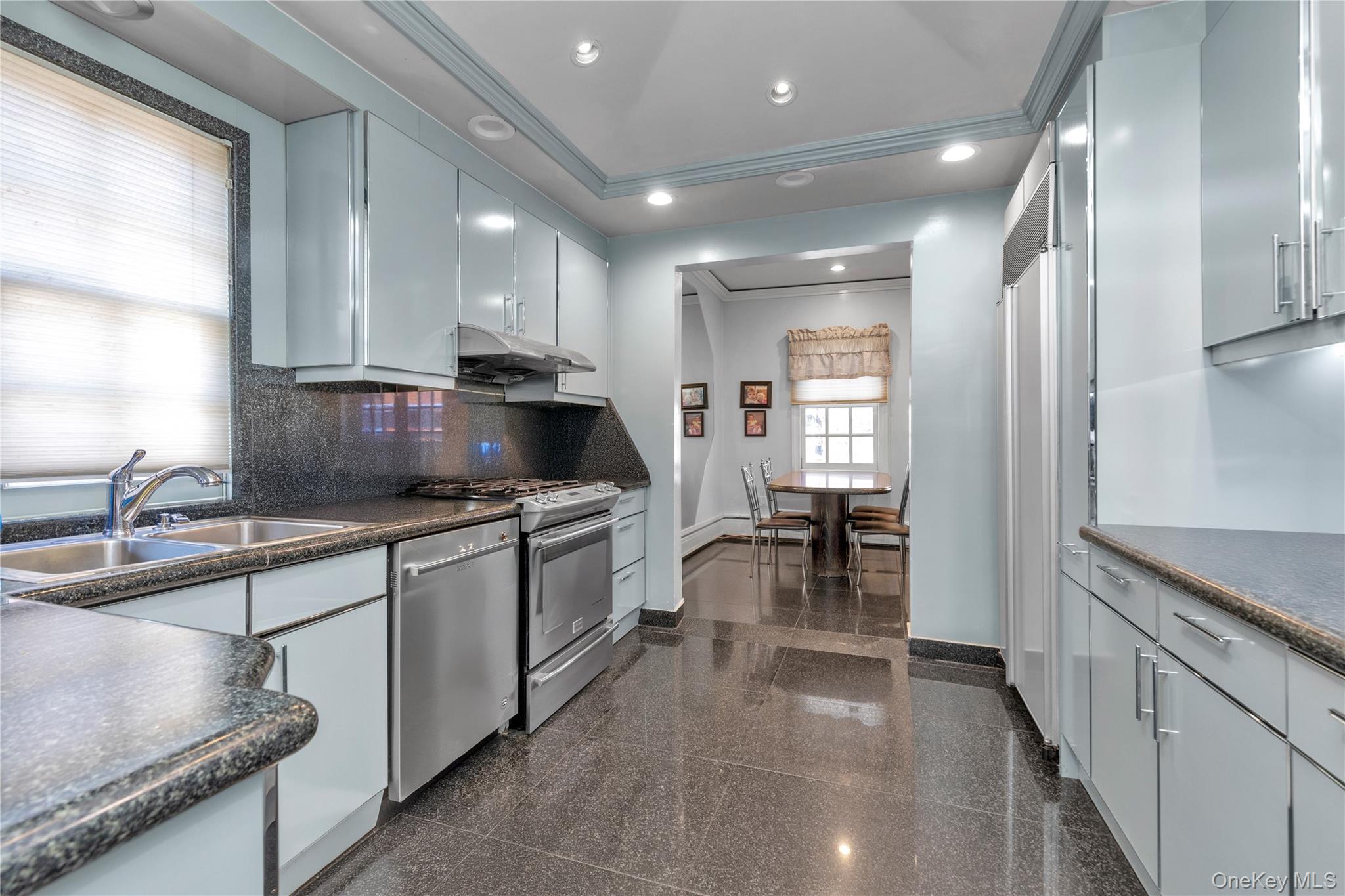 #9 photo, 145-85 9th Avenue, كوينز Whitestone , NY 11357