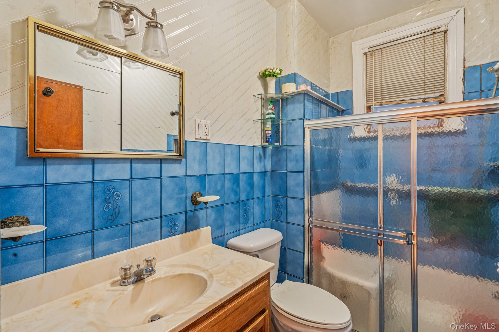 #12 photo, 6923 59th Road, Куинс ‖ Maspeth , NY 11378