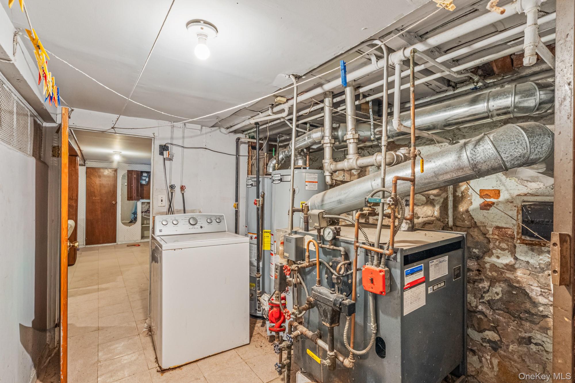 #16 photo, 6923 59th Road, Куинс ‖ Maspeth , NY 11378