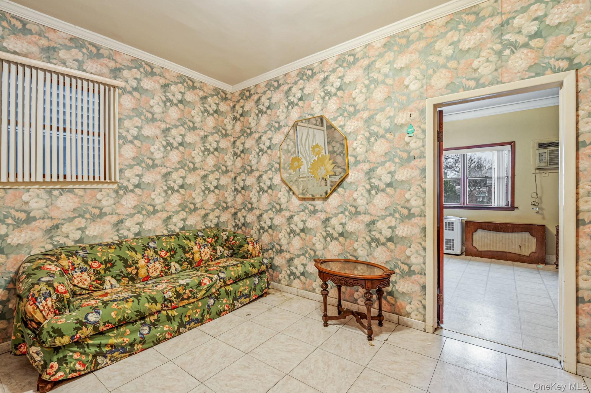 #5 photo, 6923 59th Road, Куинс ‖ Maspeth , NY 11378