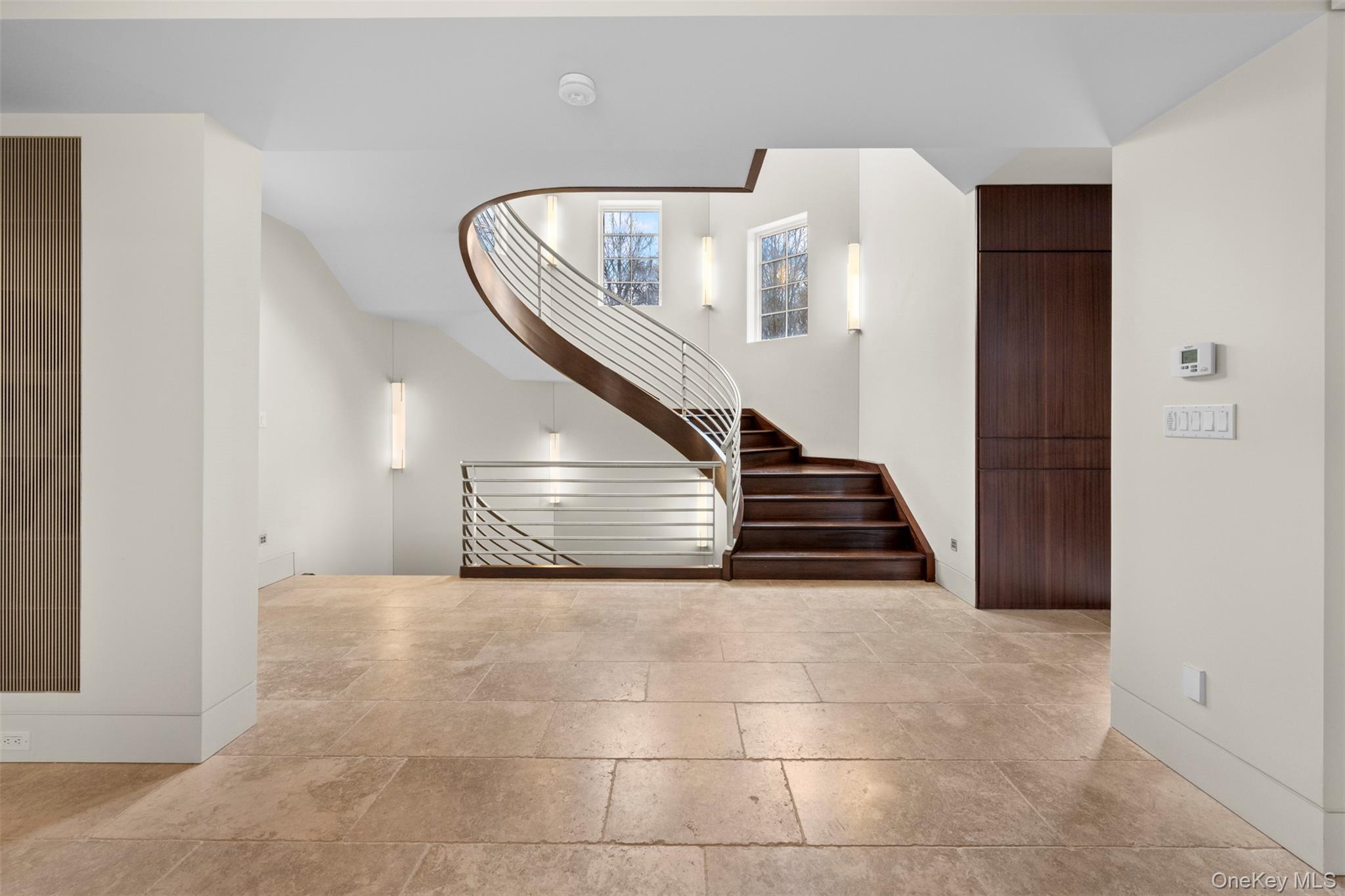 #4 photo, 121 Piping Rock Road, מחוז נסאו Locust Valley , NY 11560