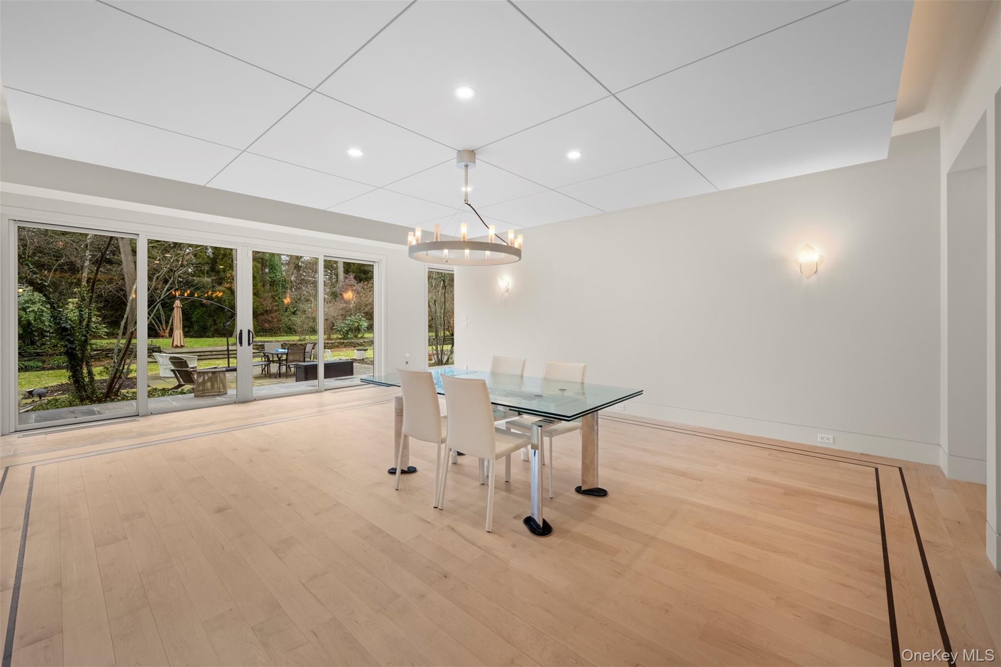 #7 photo, 121 Piping Rock Road, מחוז נסאו Locust Valley , NY 11560