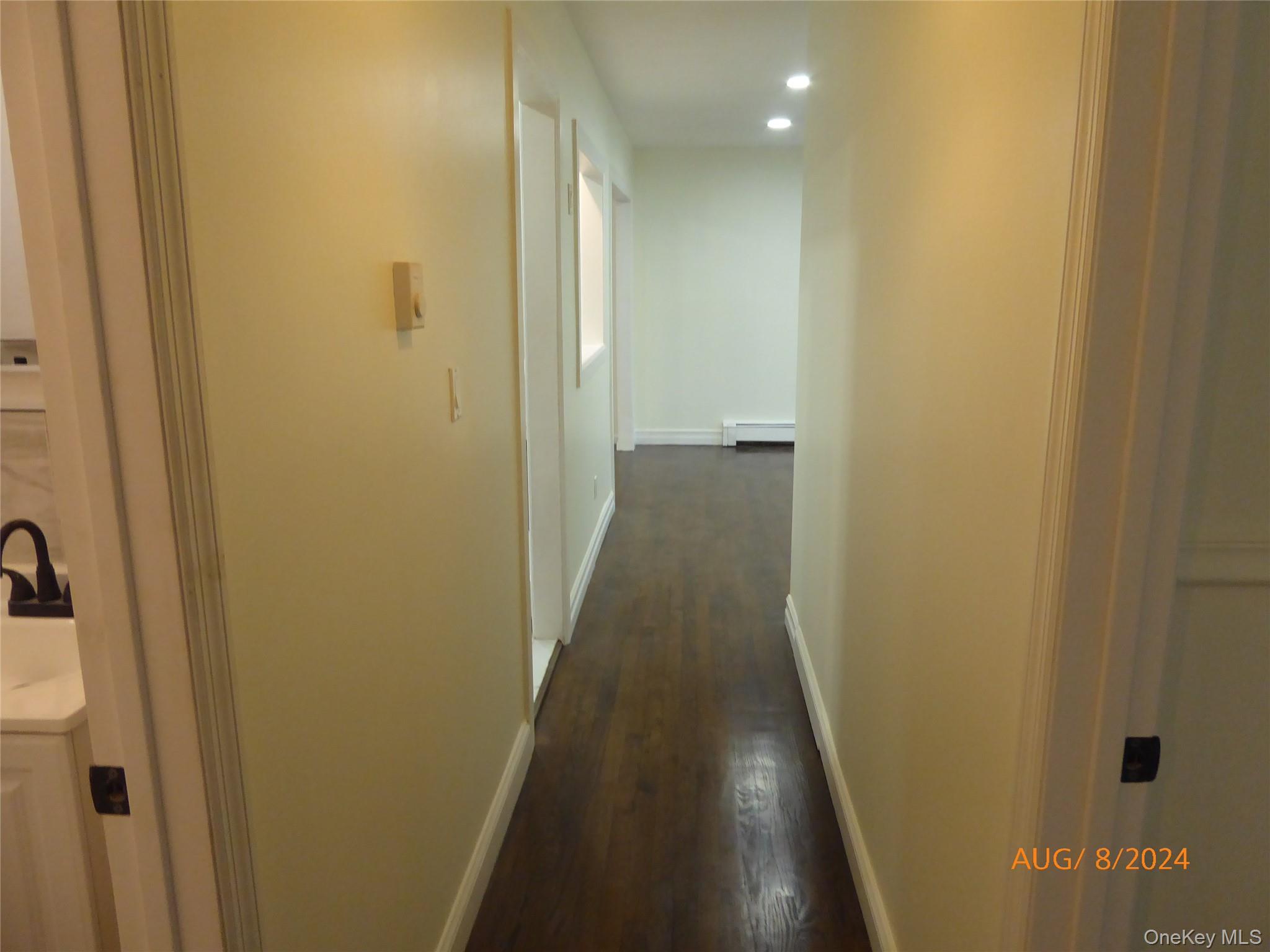 #13 photo, Bay Shore, Bay Shore , NY 11706