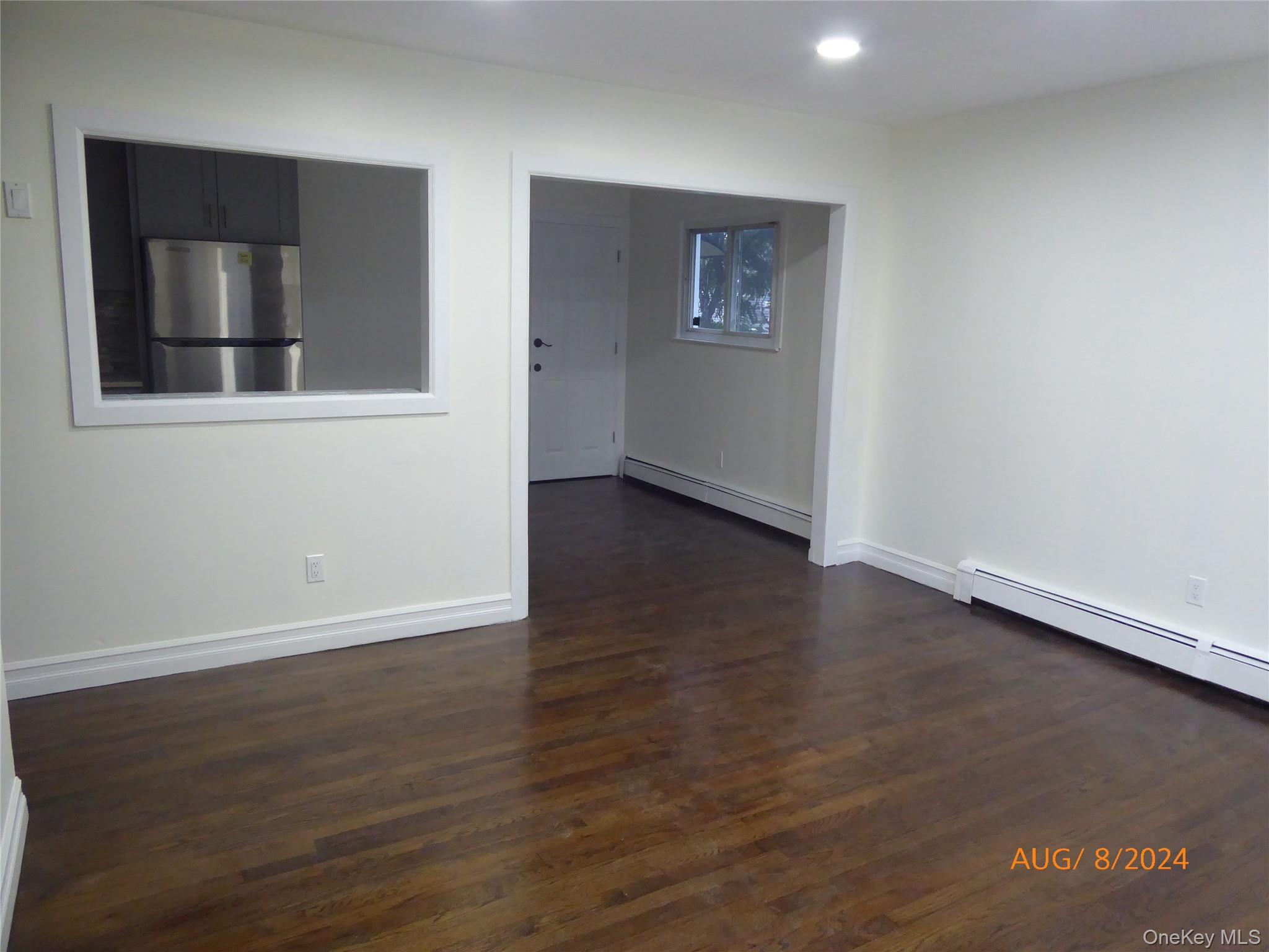 #14 photo, Bay Shore, Bay Shore , NY 11706