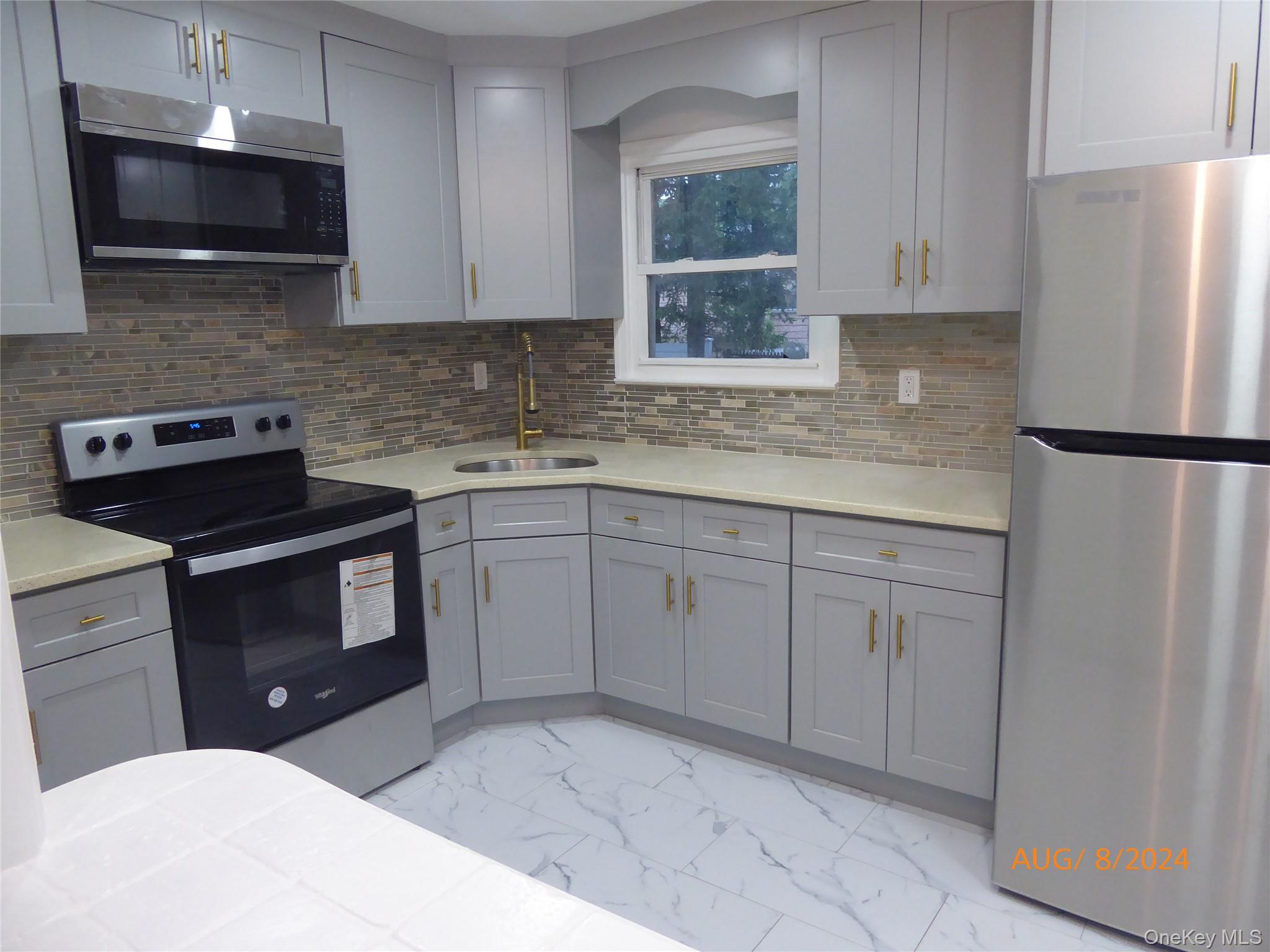 #6 photo, Bay Shore, Bay Shore , NY 11706