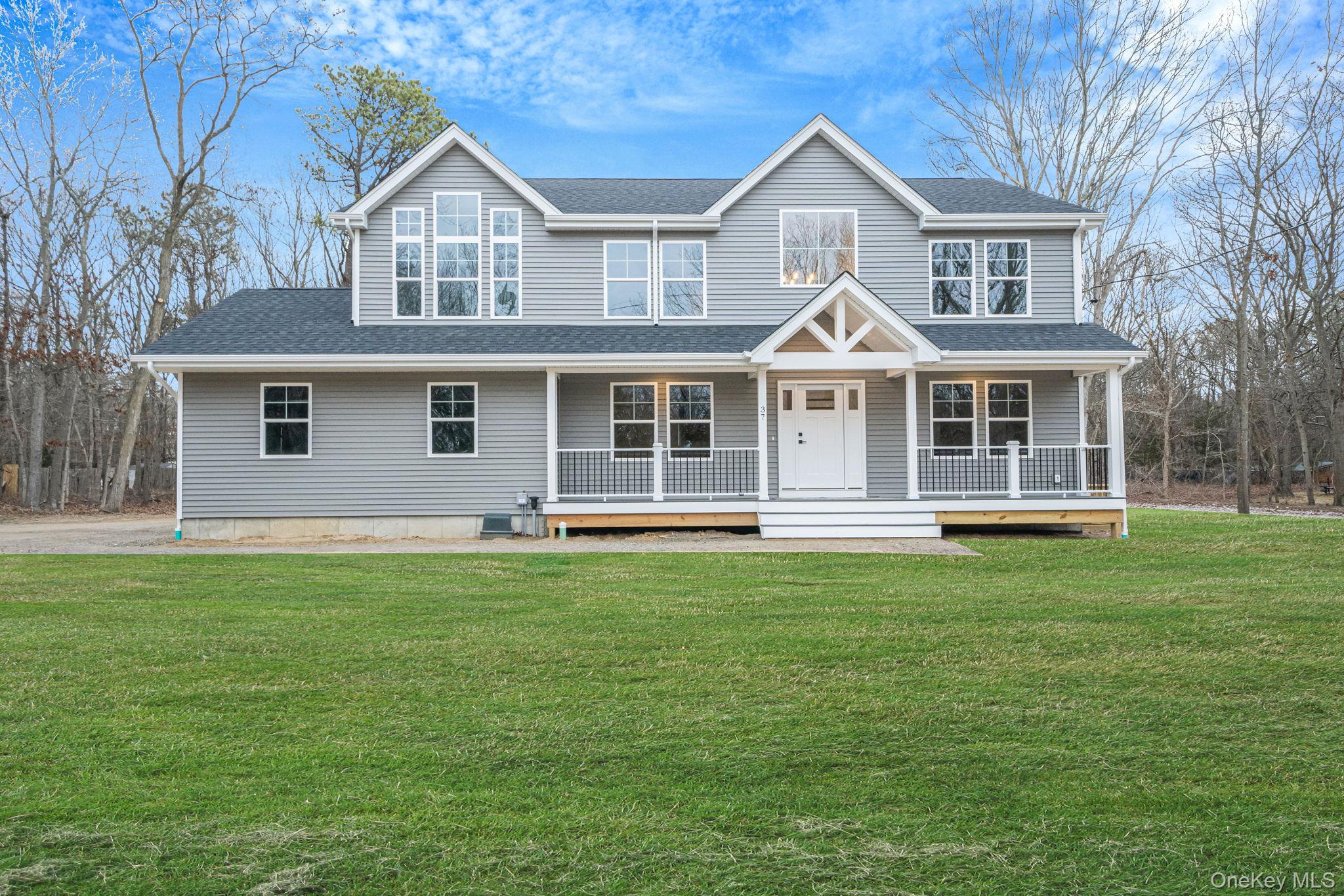 #1 photo, 63B Blydenburgh Road, Саффолк ‖ Centereach , NY 11720