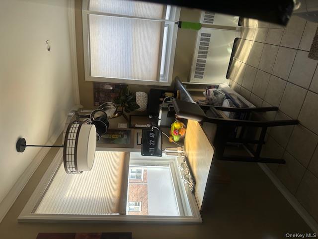 #7 photo, 234-24 131 Avenue, Rosedale , NY 11422