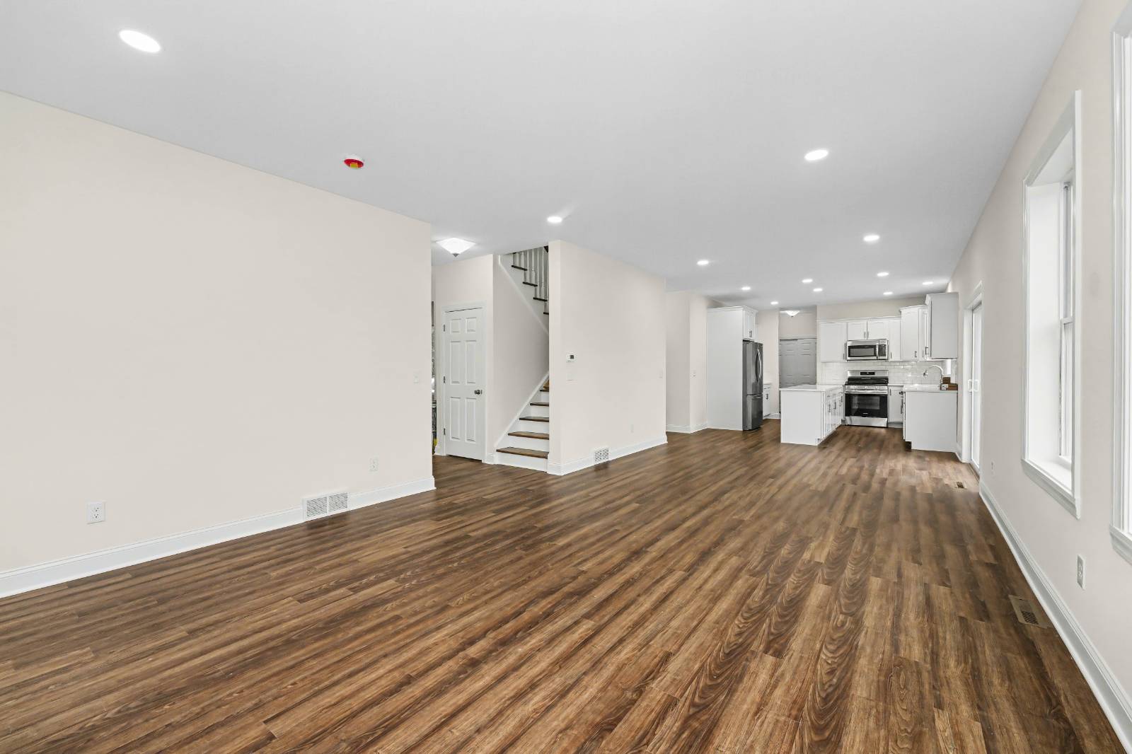 #13 photo, 26 Tamarack Street, Ballston Lake , NY 12019