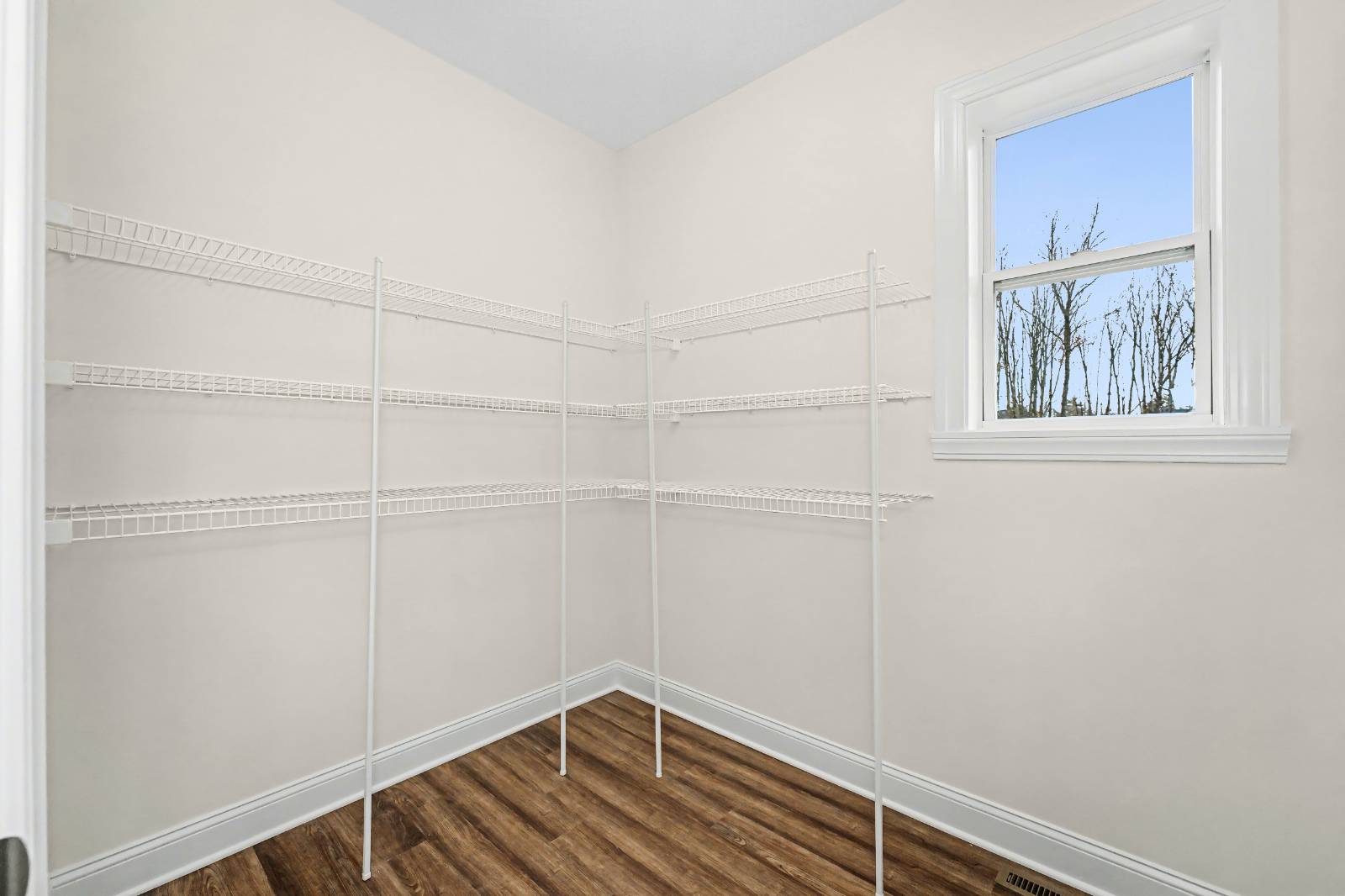 #17 photo, 26 Tamarack Street, Ballston Lake , NY 12019