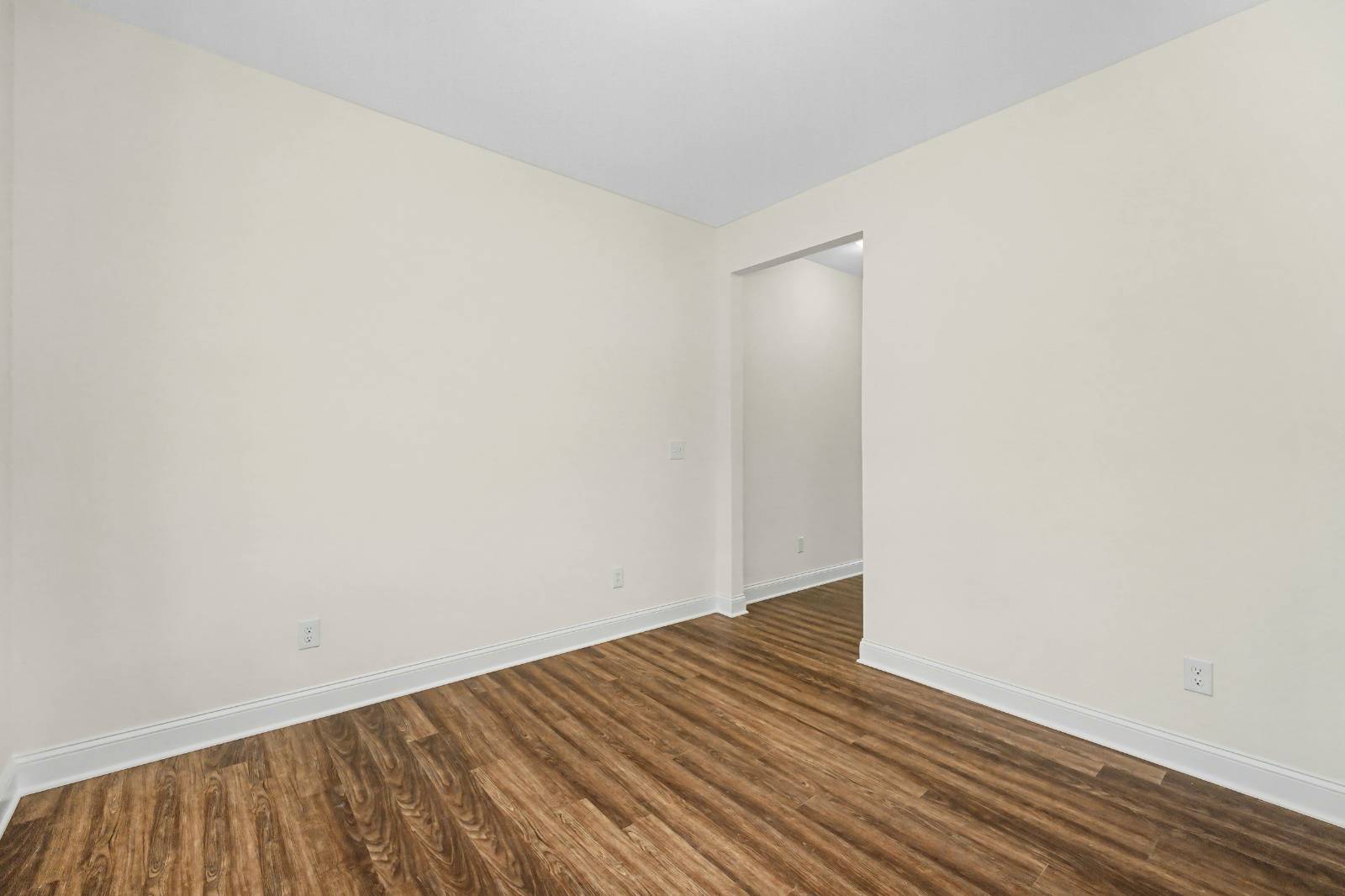 #19 photo, 26 Tamarack Street, Ballston Lake , NY 12019