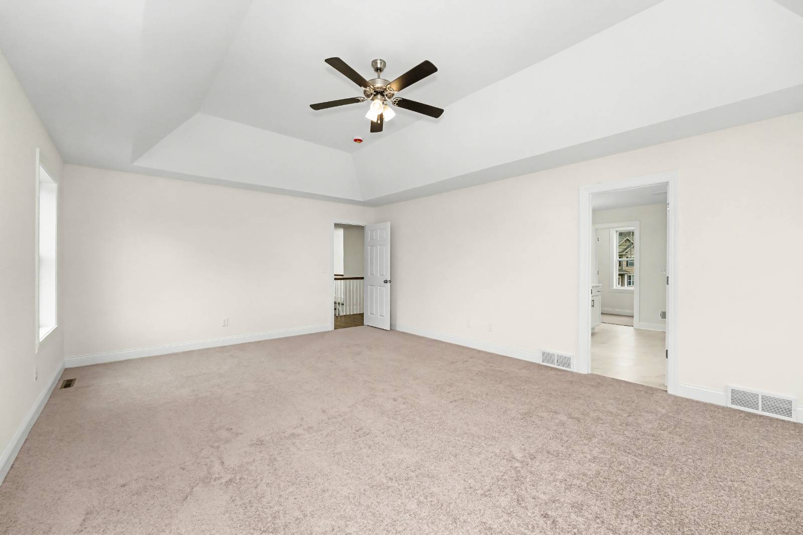 #22 photo, 26 Tamarack Street, Ballston Lake , NY 12019