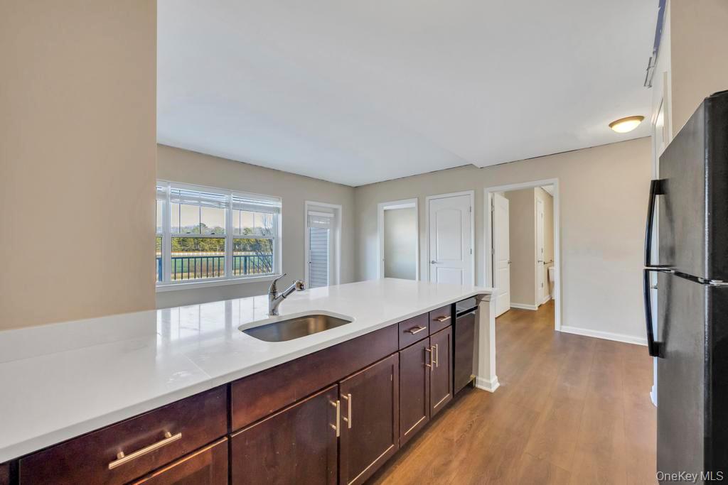 #8 photo, 1 Meadows Lane, 롱 아일랜드 Yaphank , NY 11980