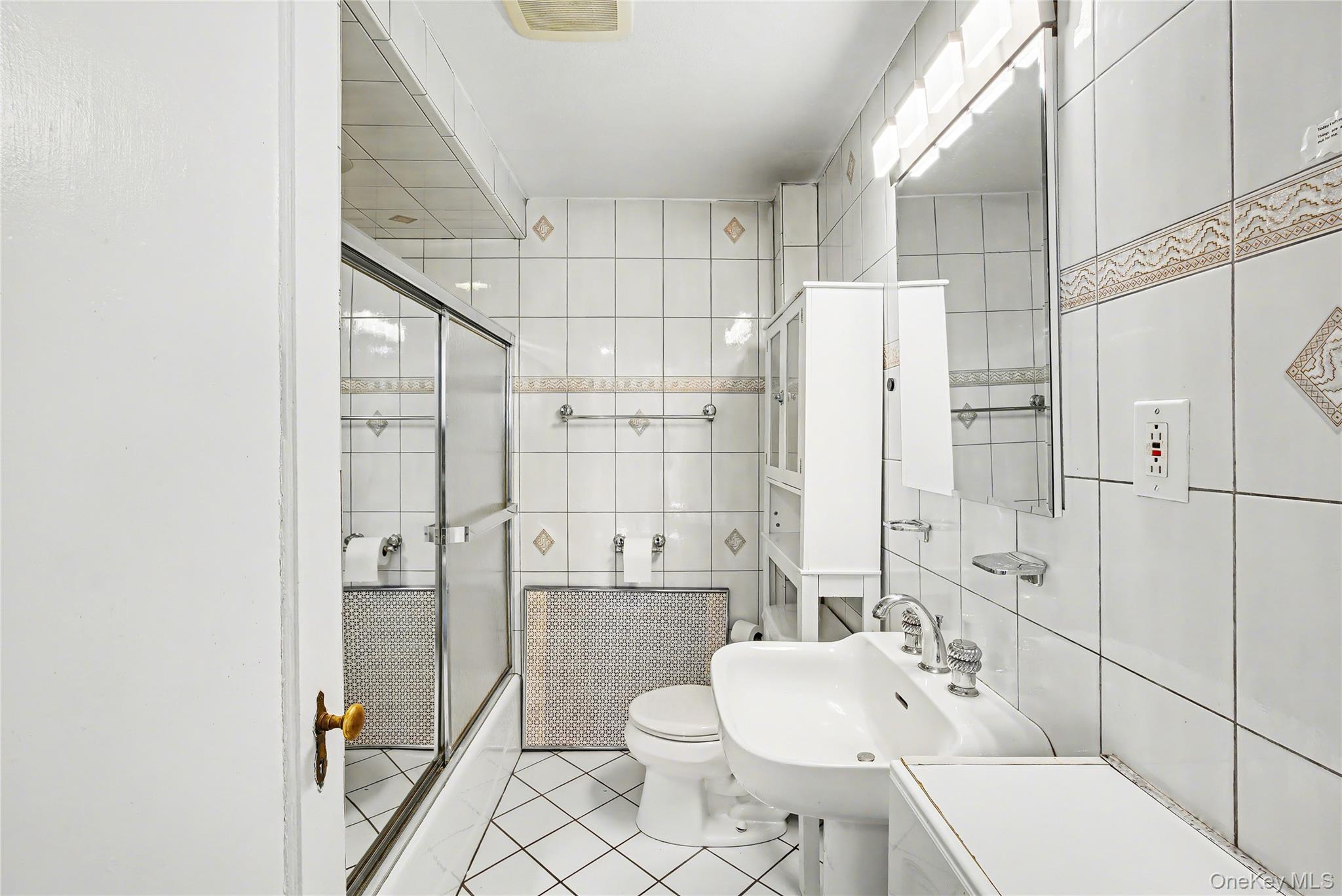 #10 photo, 12 King Street, Freeport , NY 11520