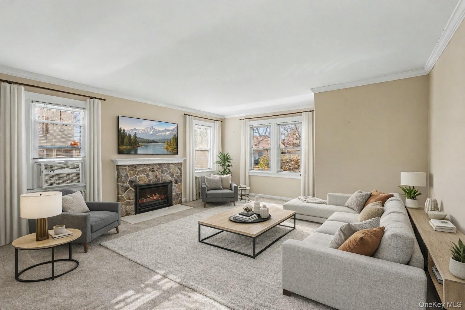 #4 photo, 12 King Street, Freeport , NY 11520