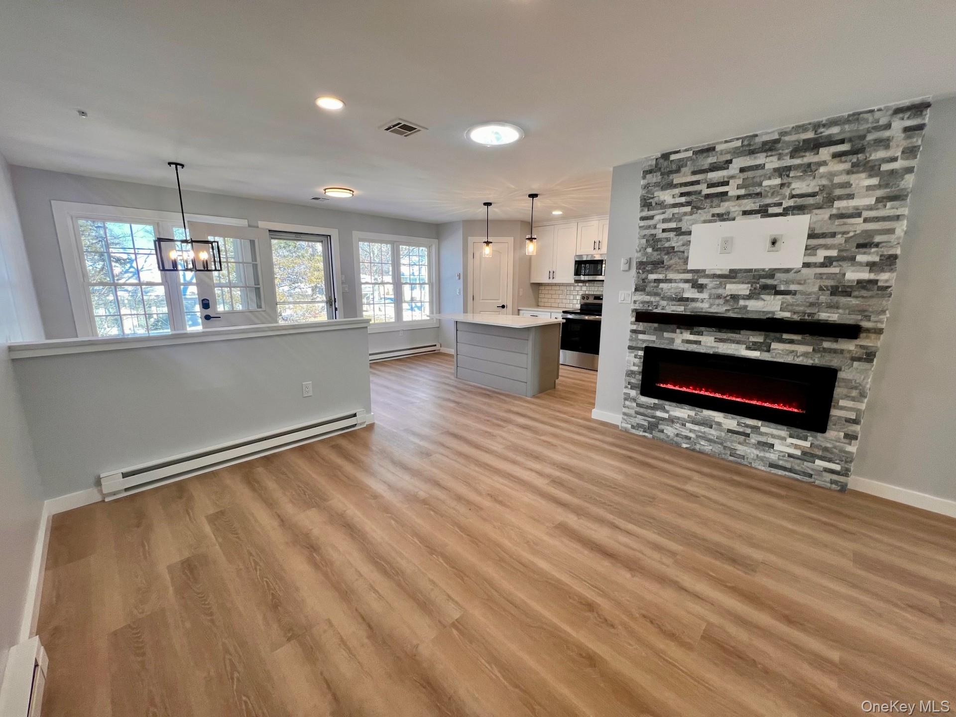 #5 photo, 278B Berwick Court, Ridge , NY 11961