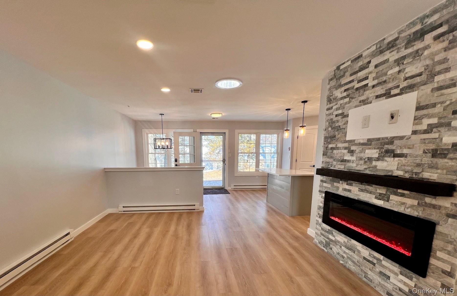 #8 photo, 278B Berwick Court, Ridge , NY 11961