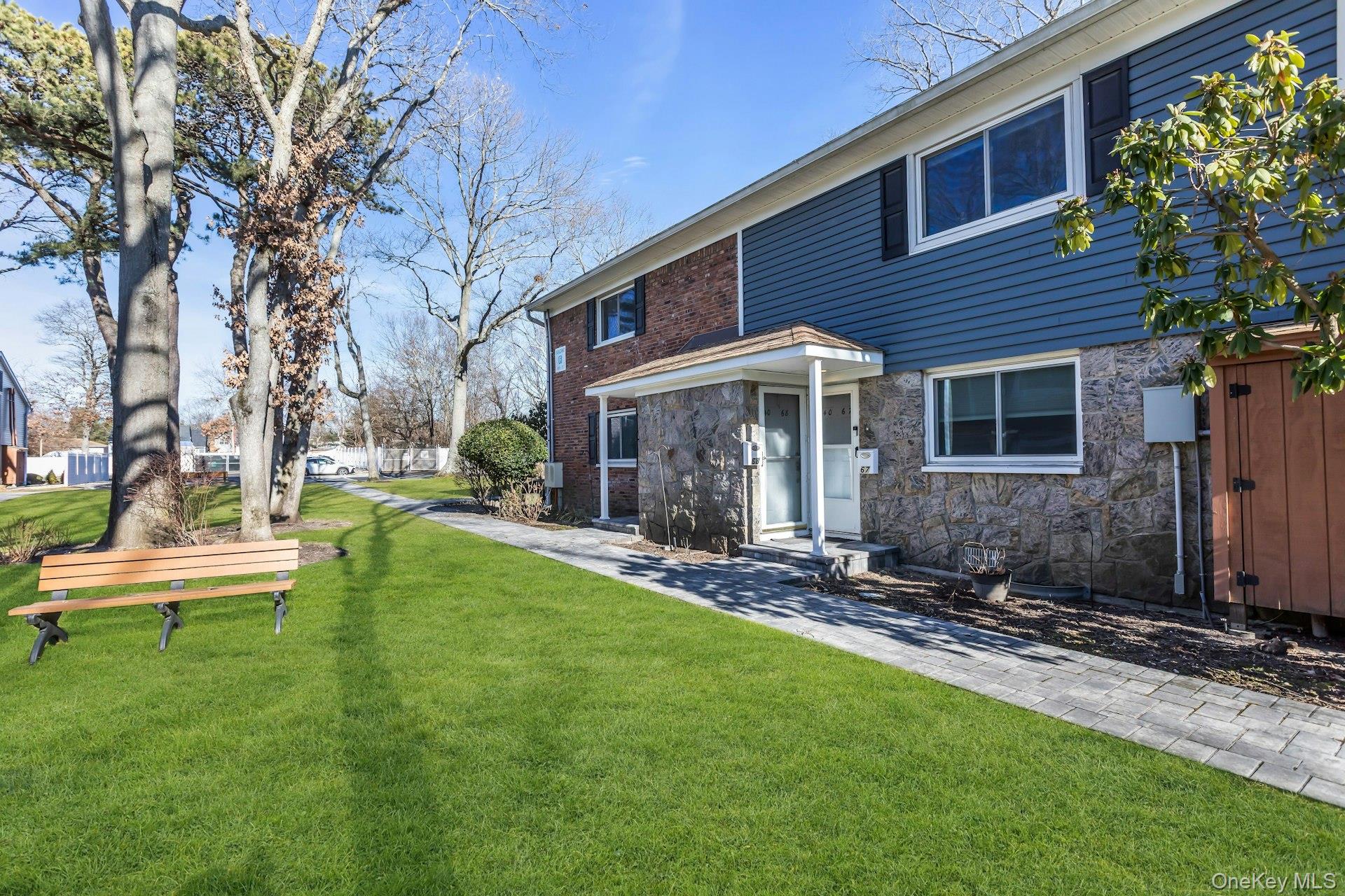 #4 photo, 40-67 4 Street, מחוז סאפוק Patchogue , NY 11772