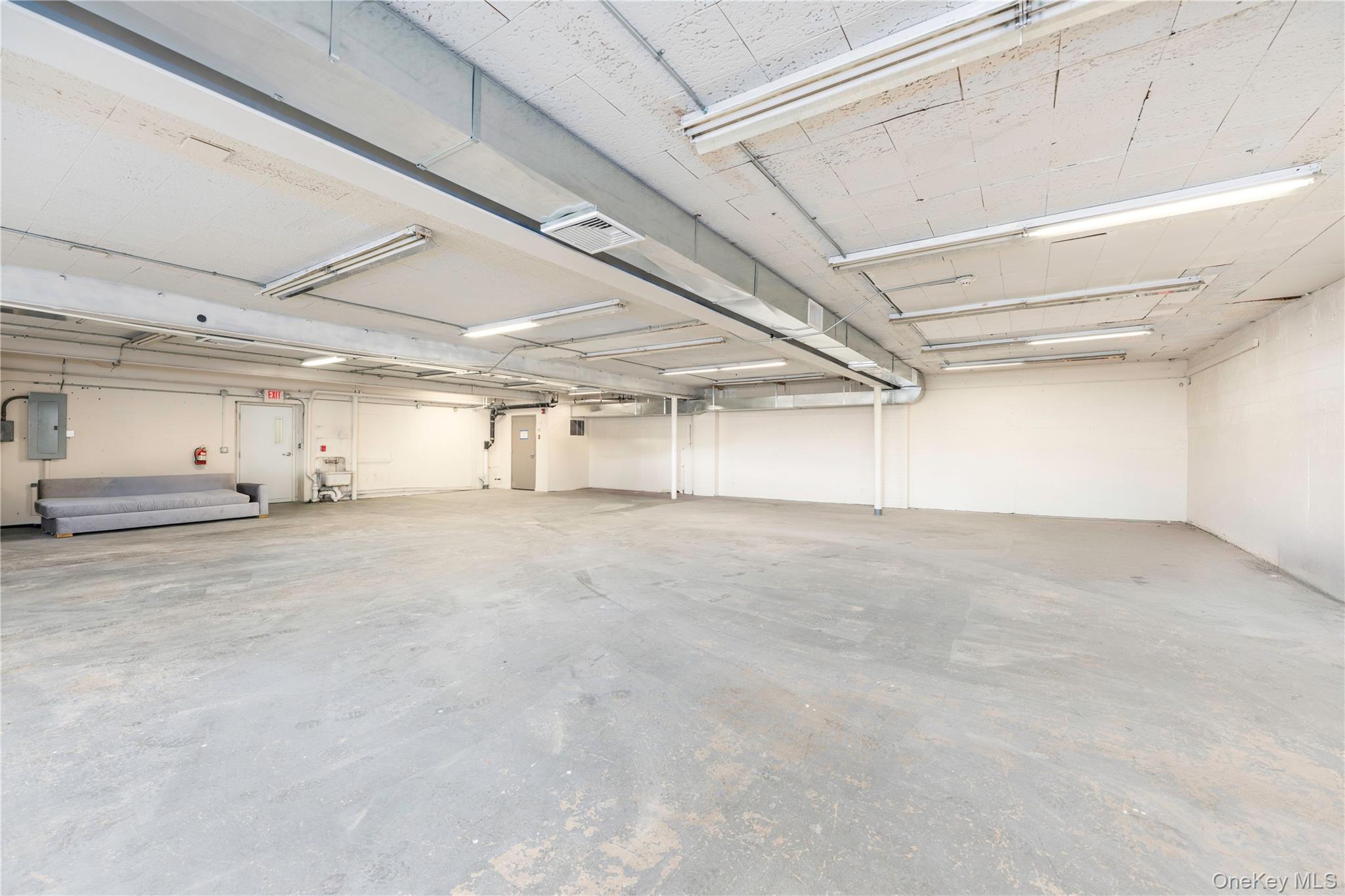 #3 photo, 342 Lexington Avenue, Mount Kisco , NY 10549