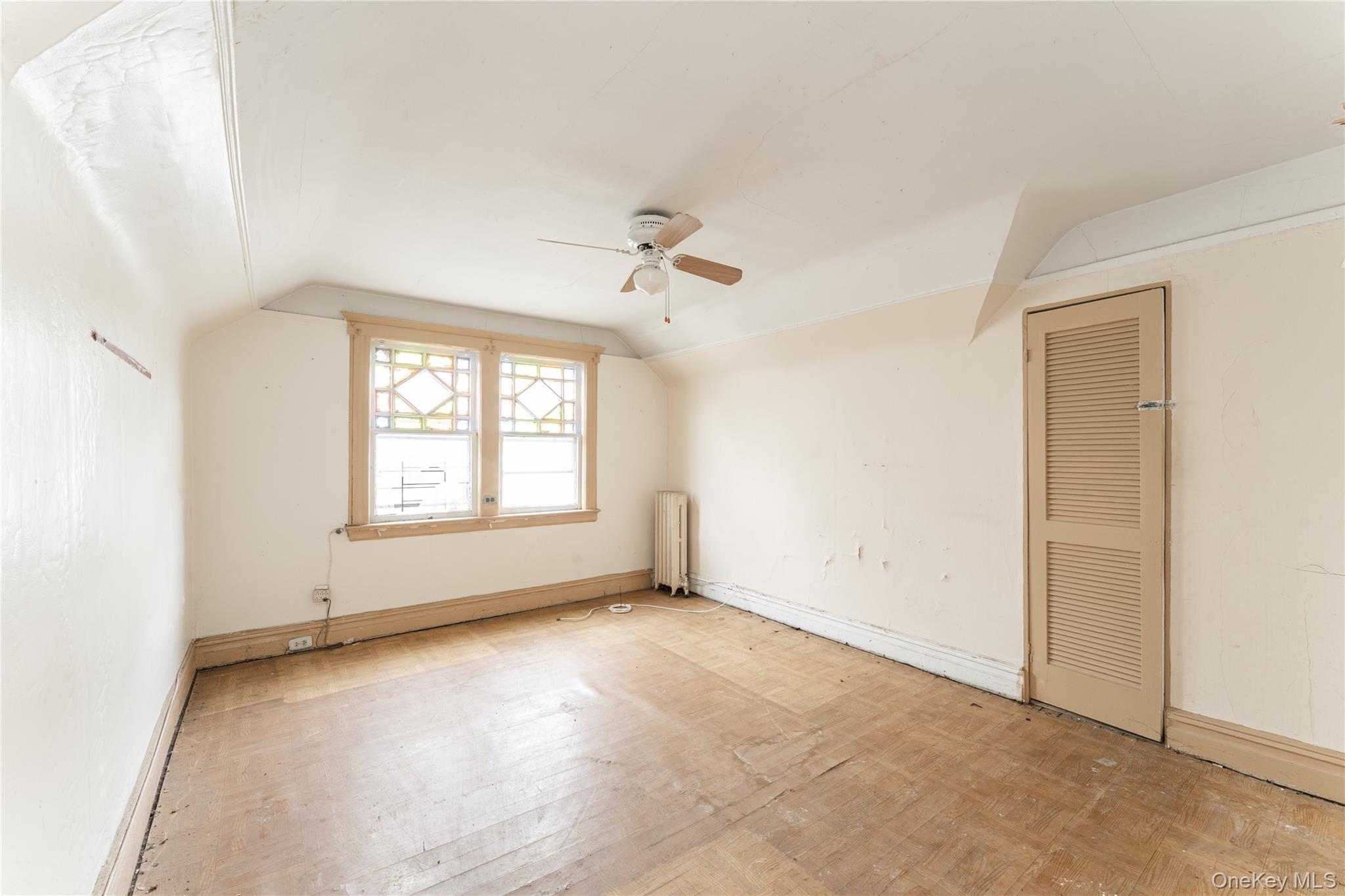 #13 photo, 9235 51st Avenue, Elmhurst , NY 11373