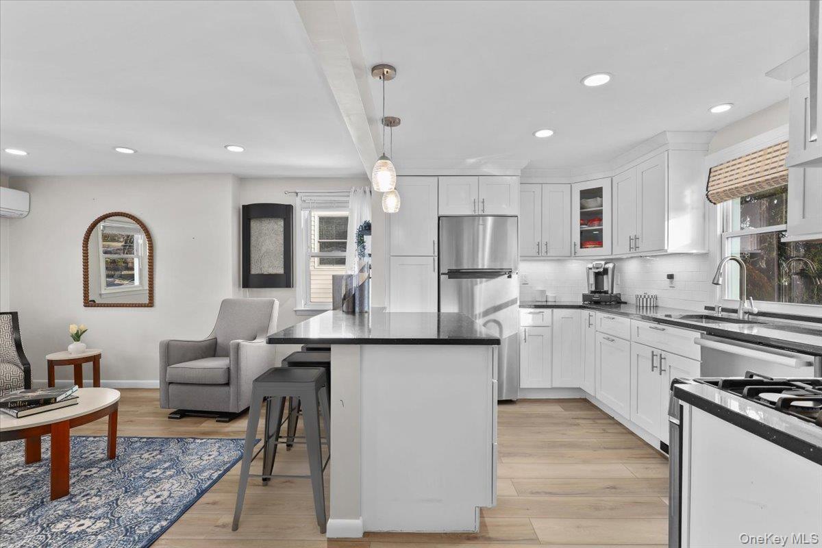 #14 photo, 89 Birch Street, Port Chester , NY 10573